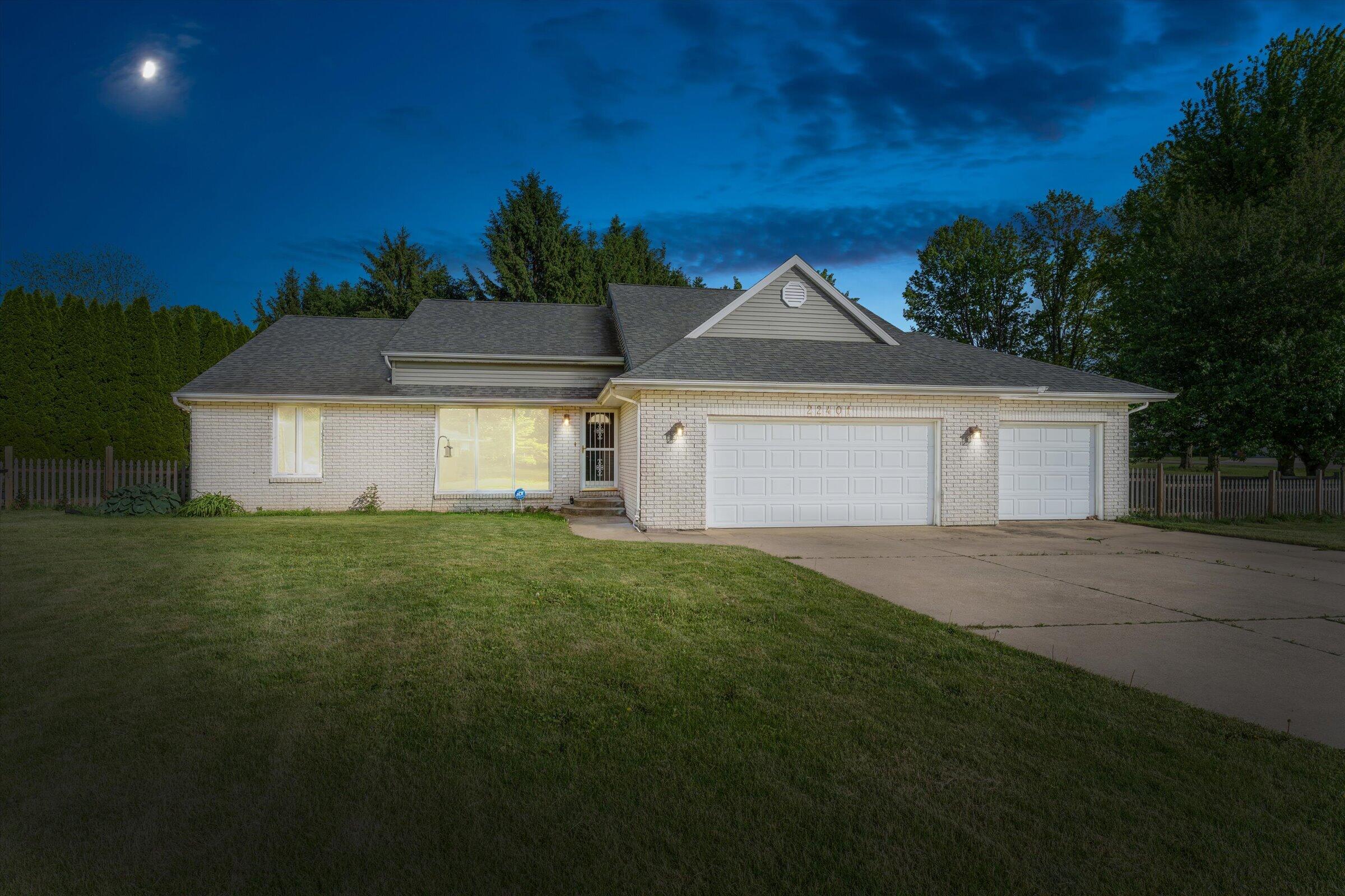 22401 Happy Drive Property Photo 34