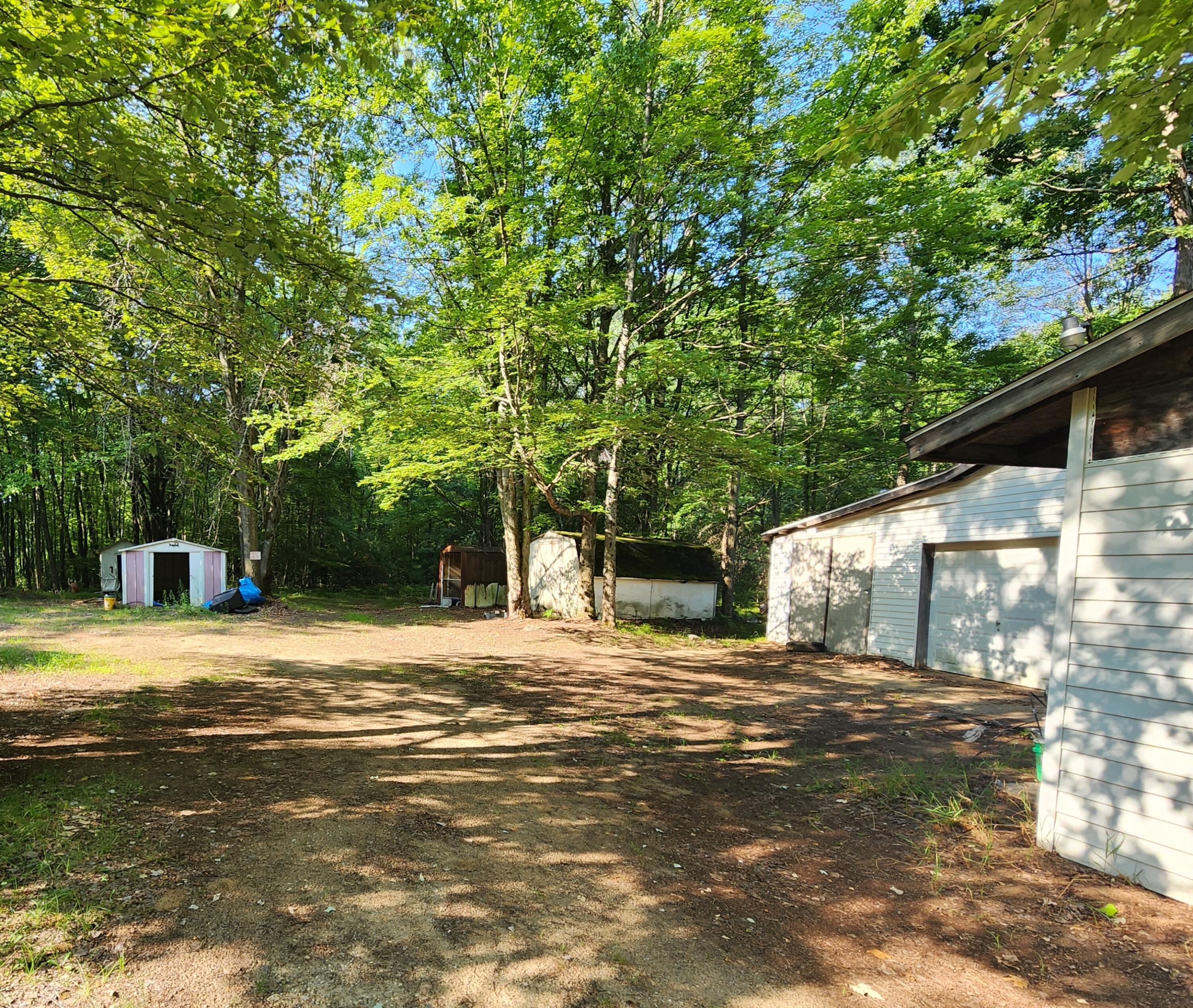 8033 Rolling Drive Property Photo 21