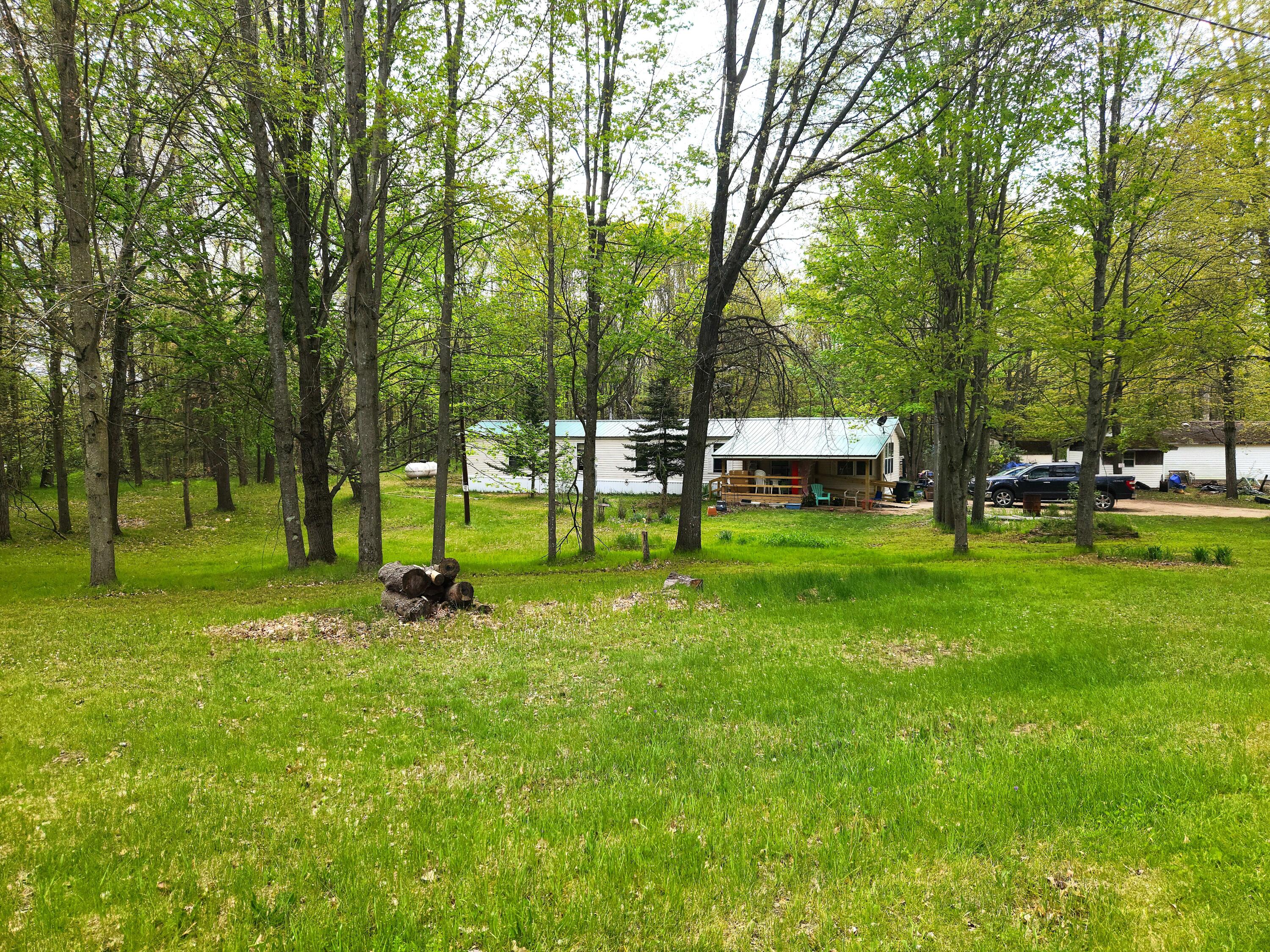8033 Rolling Drive Property Photo 22
