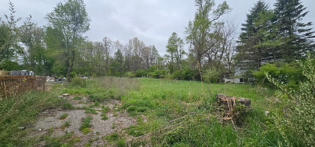 892 Athena Drive Property Photo 3