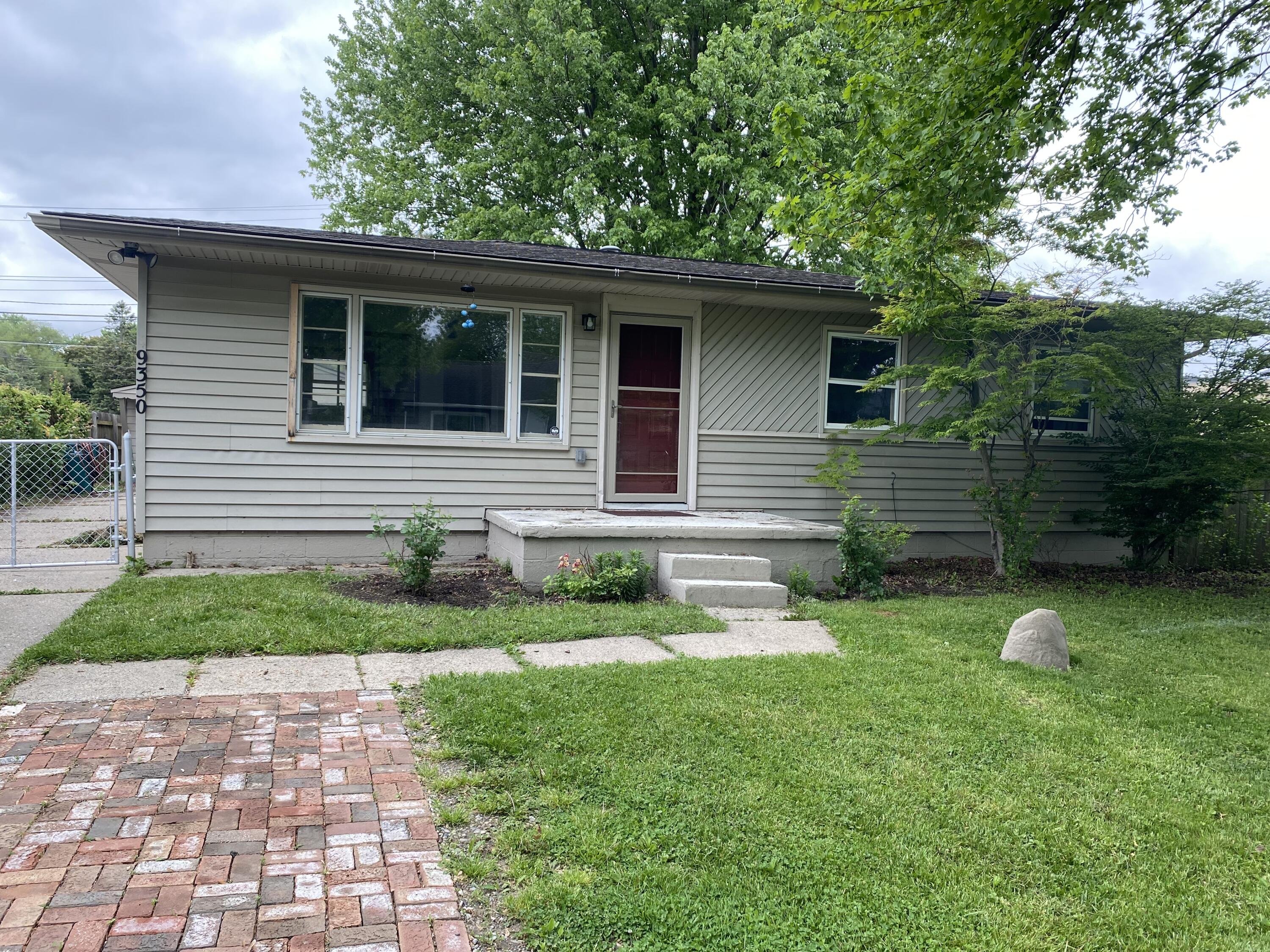 9350 Biddle Street Property Photo 1