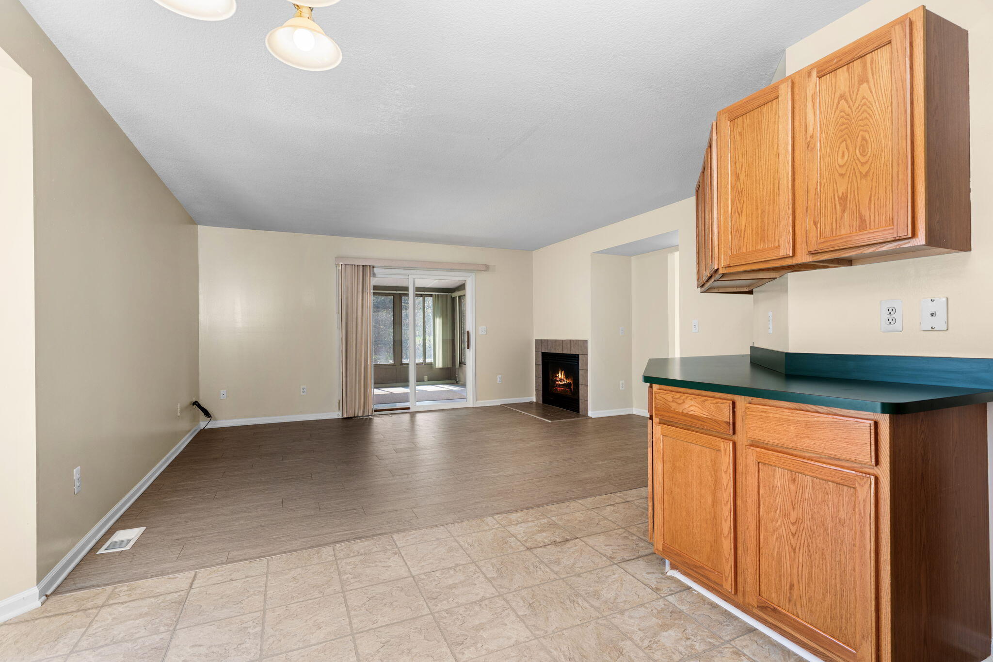 1929 Harley Drive Property Photo 11