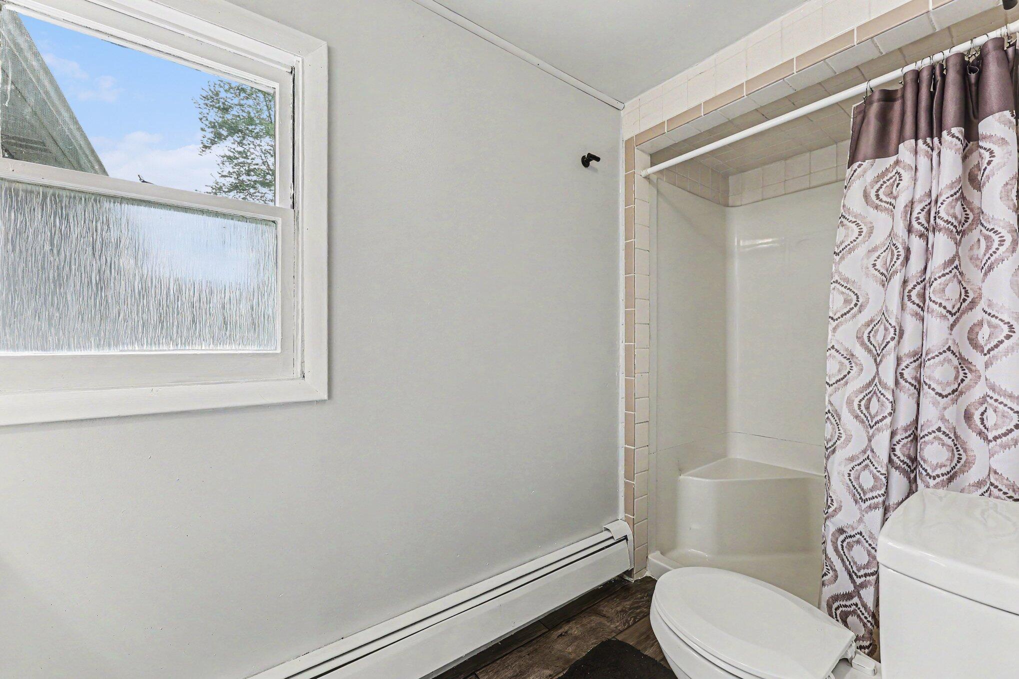 588 Pleasant Drive Property Photo 15