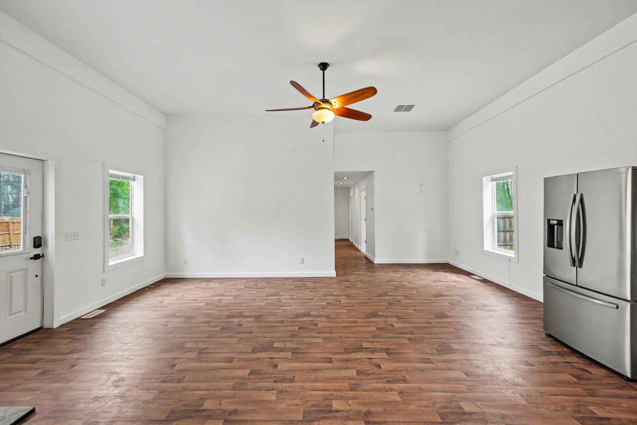 1581 Lone Pine Drive Property Photo 21