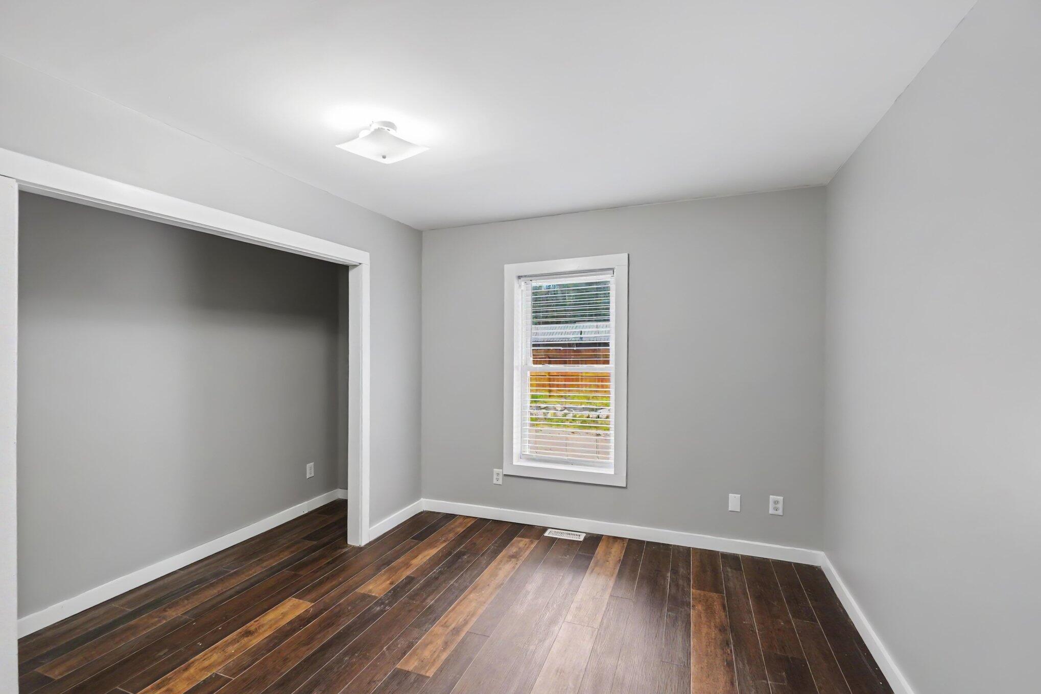 1581 Lone Pine Drive Property Photo 28