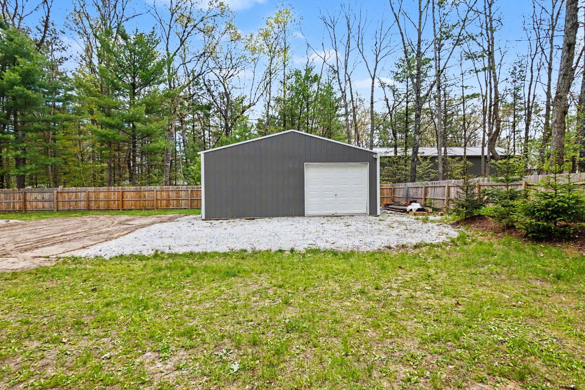 1581 Lone Pine Drive Property Photo 60