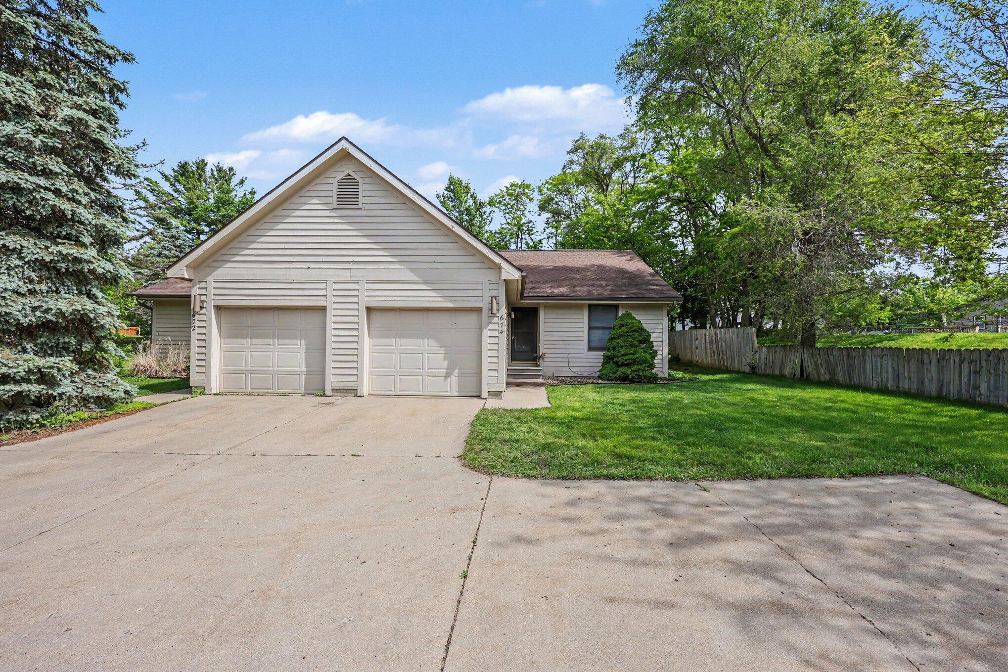 674 South Street Property Photo 1