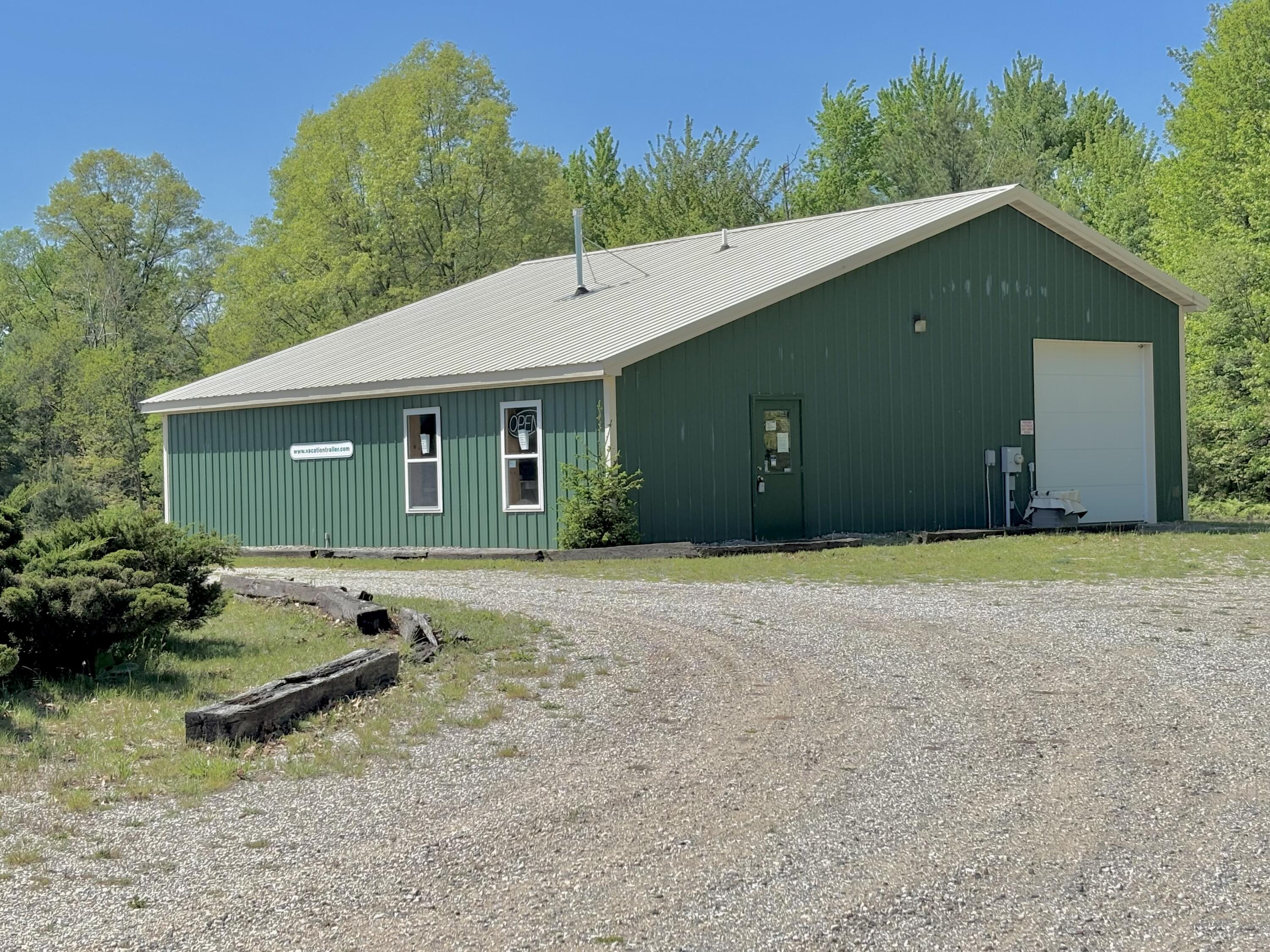 10991 Us-31 Property Photo 1