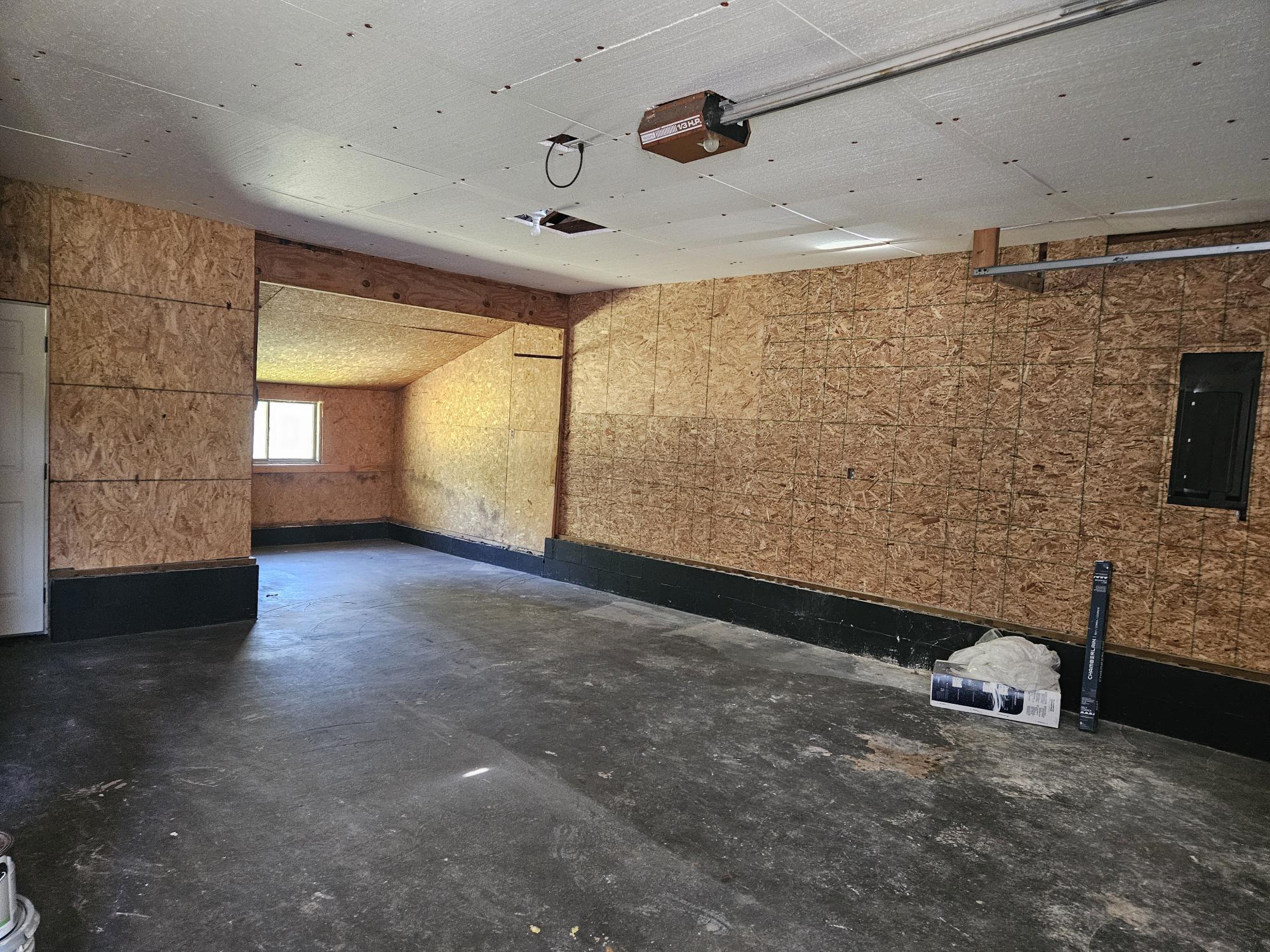 1090 Holton Whitehall Road Property Photo 7