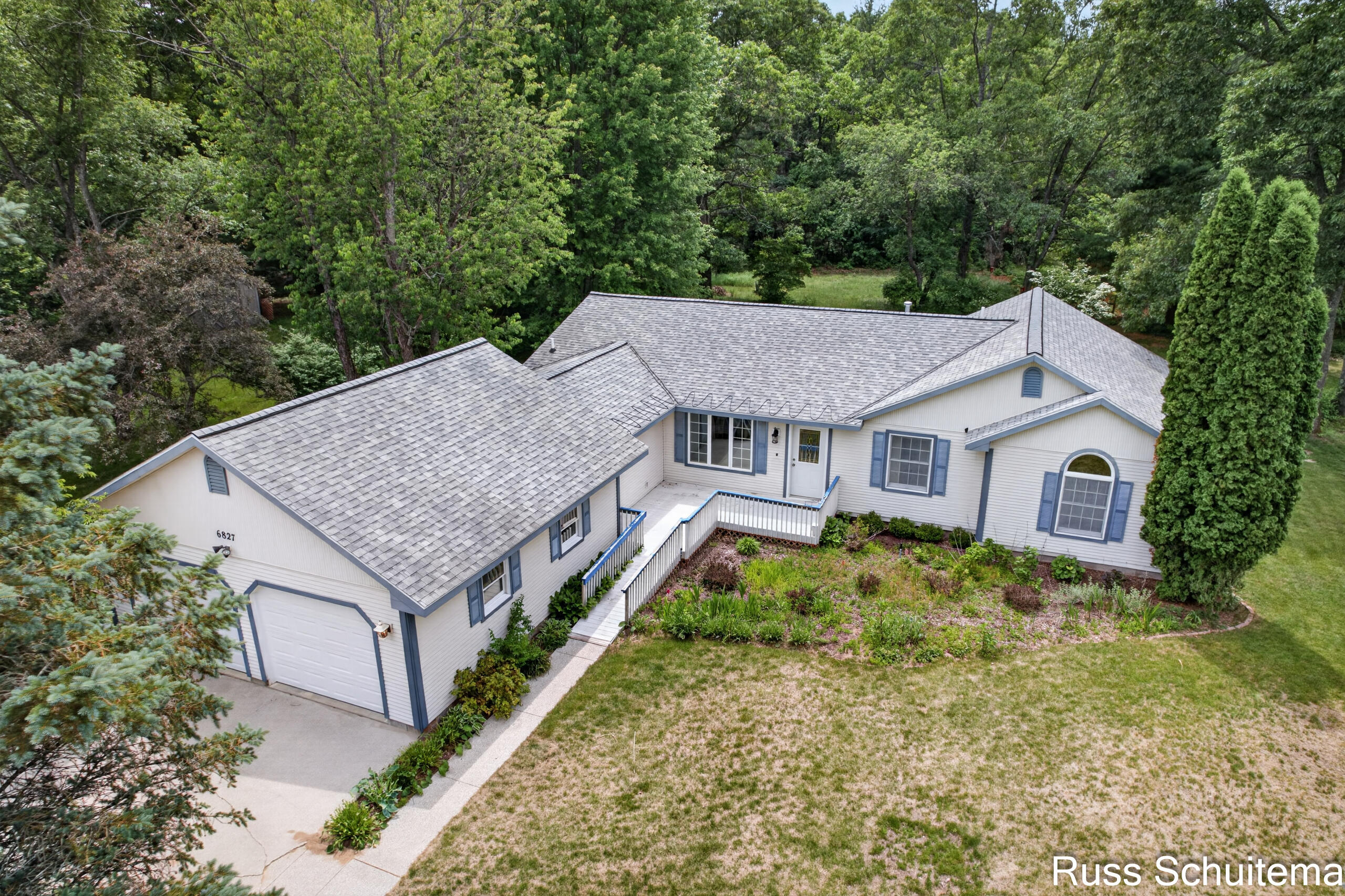 6827 Tranquil Trail Property Photo 1