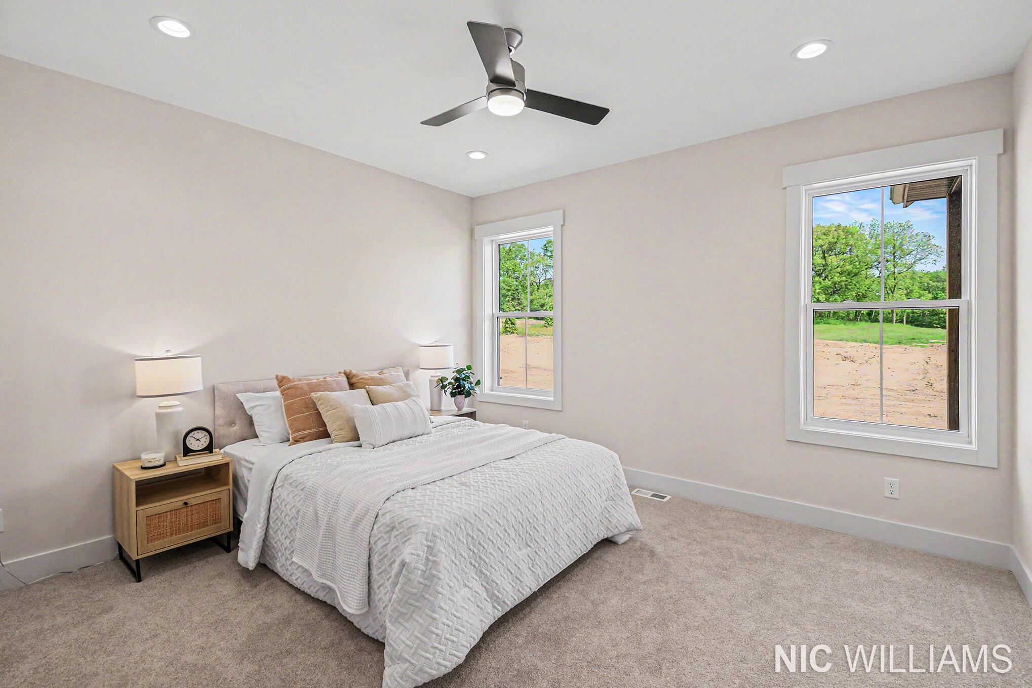 11279 Bancroft Way Se Property Photo 28