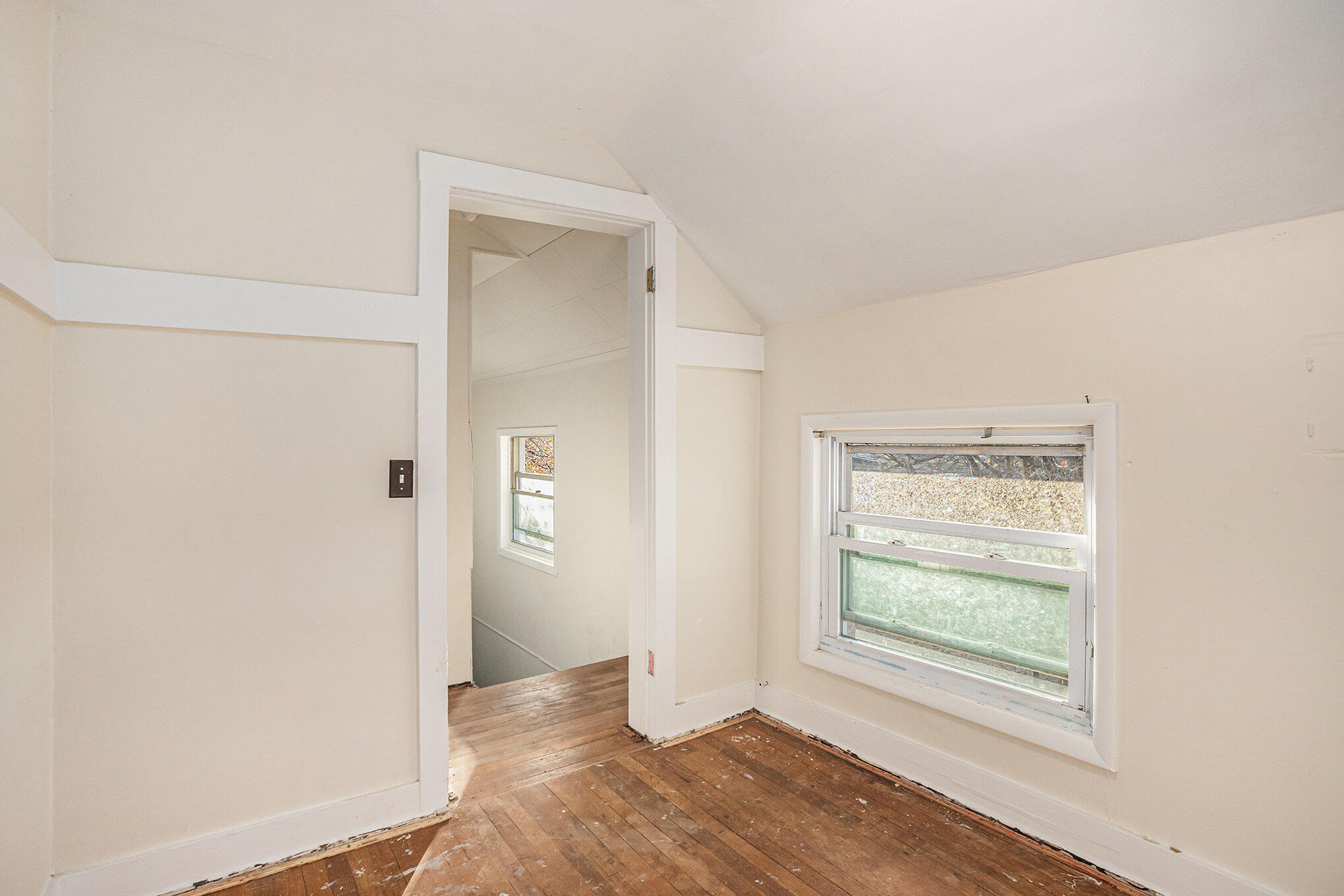 111 River Drive Property Photo 11
