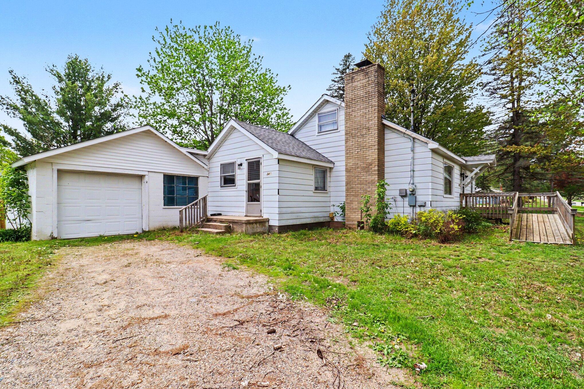 345 W Church Avenue Property Photo 2