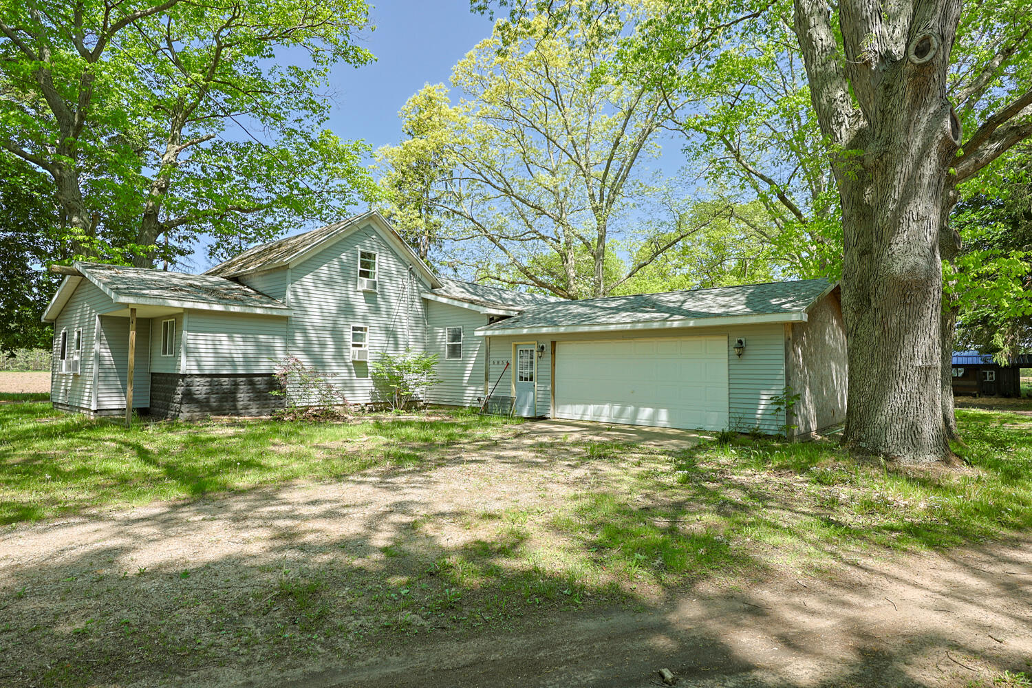 6854 E Garfield Road Property Photo 1