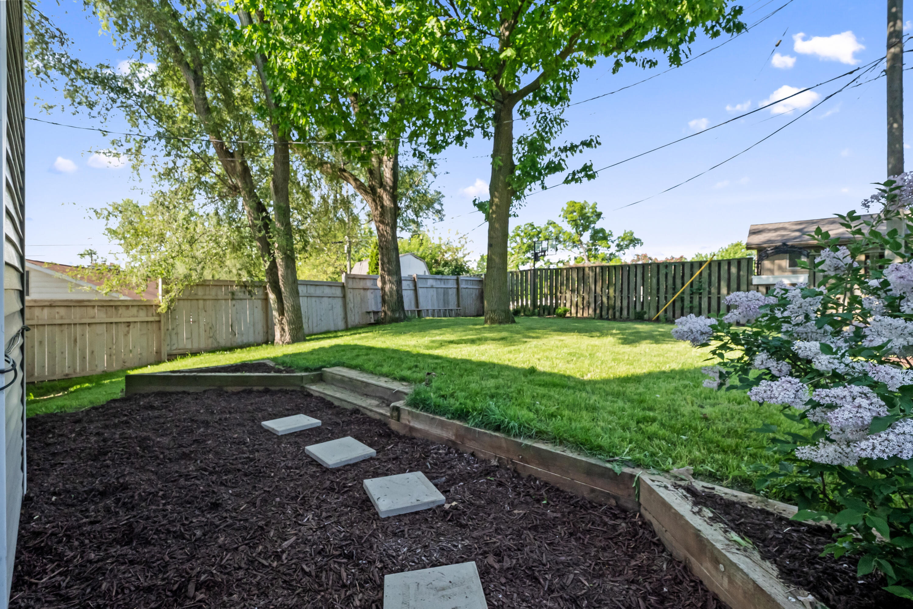 1008 Beachland Boulevard Property Photo 31