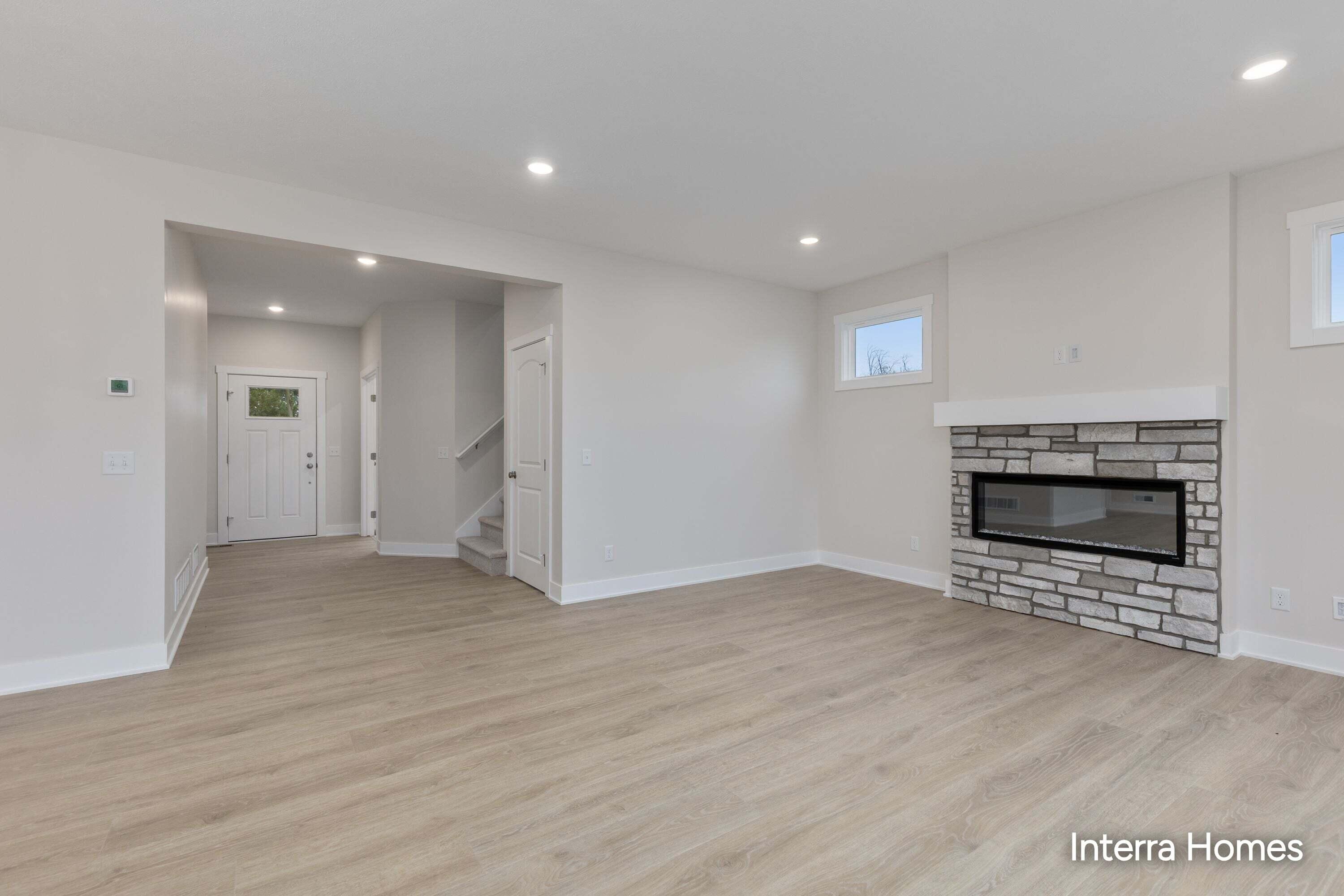 720 Sunfield Drive Property Photo 6