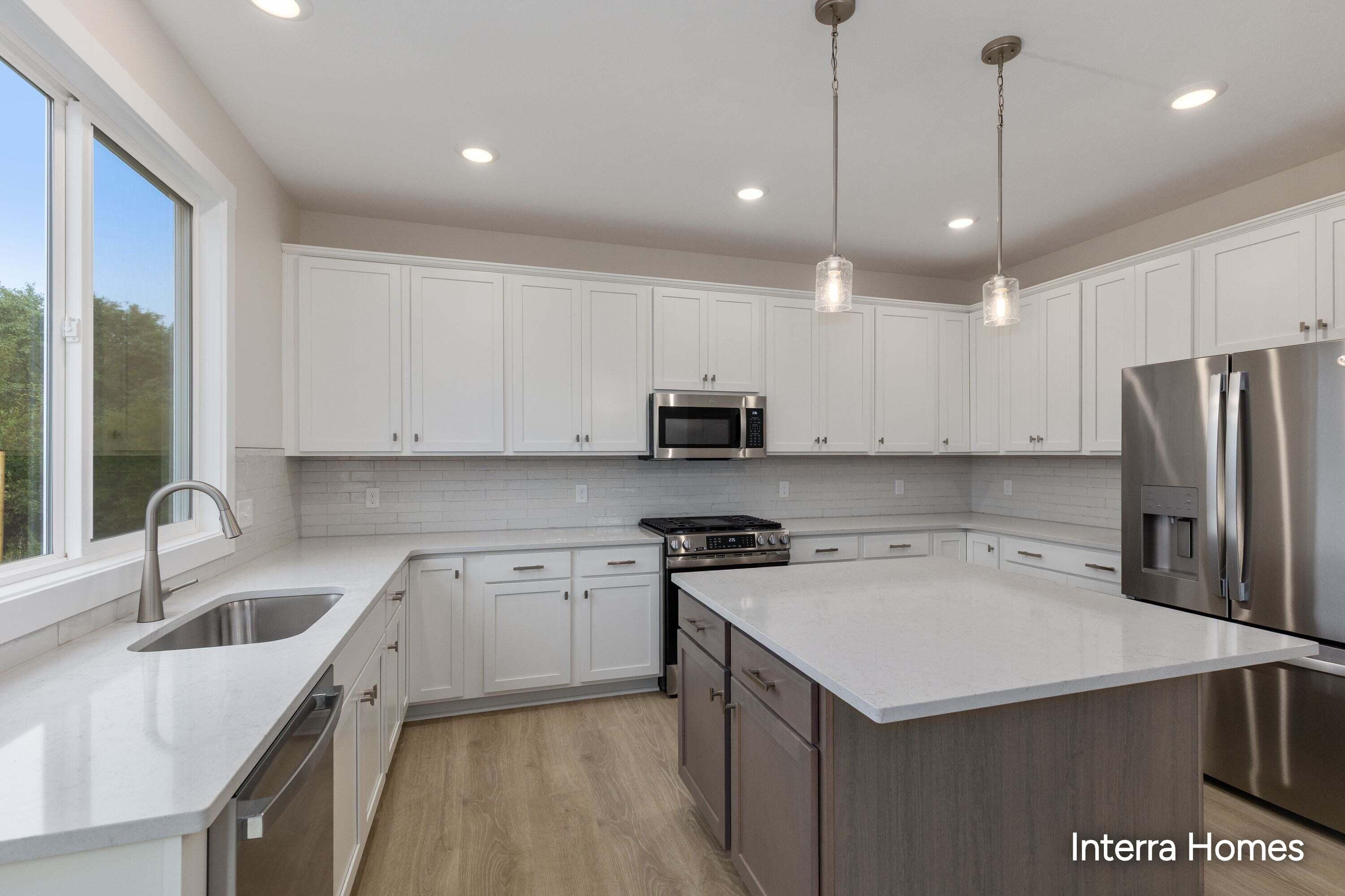720 Sunfield Drive Property Photo 11