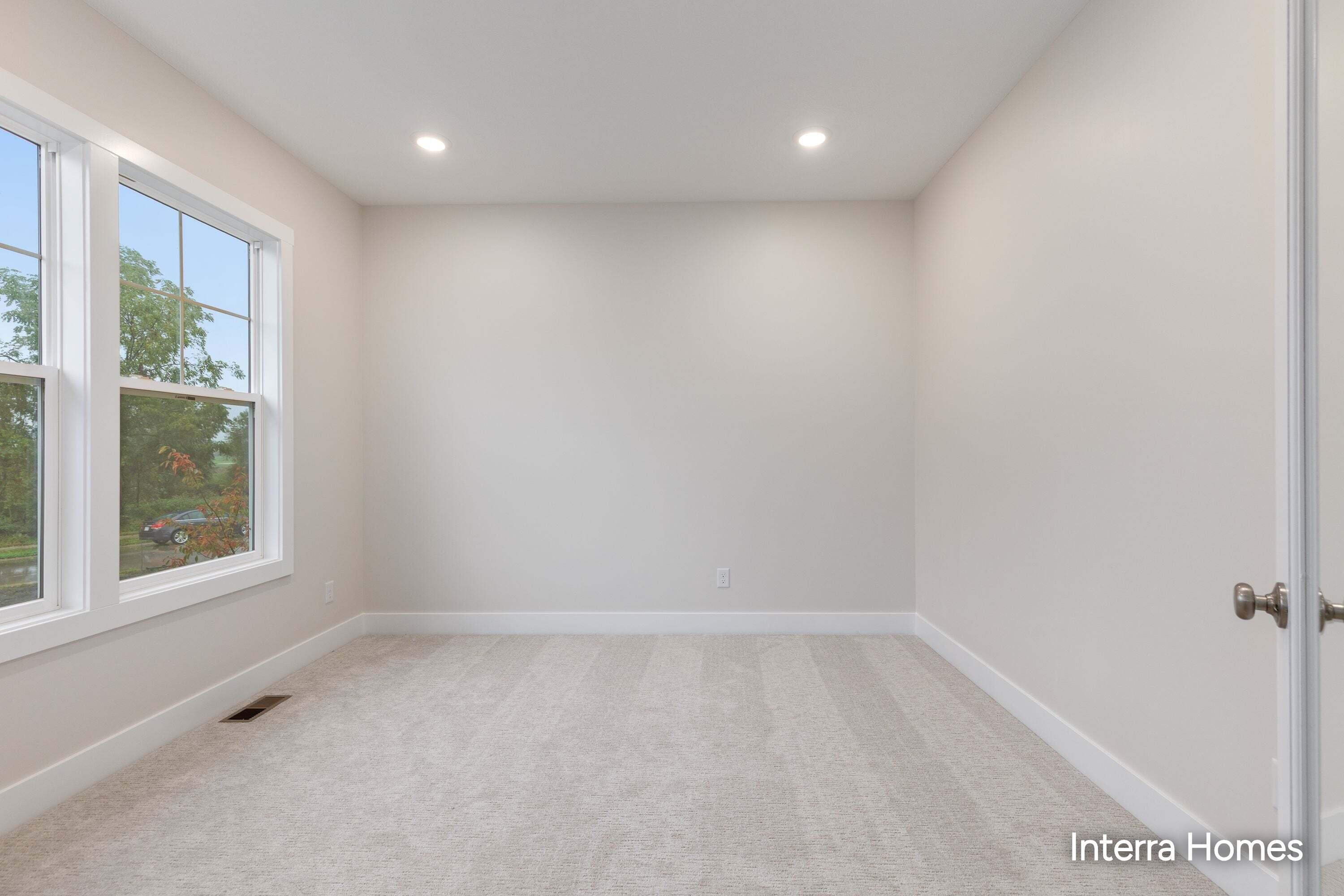 720 Sunfield Drive Property Photo 15