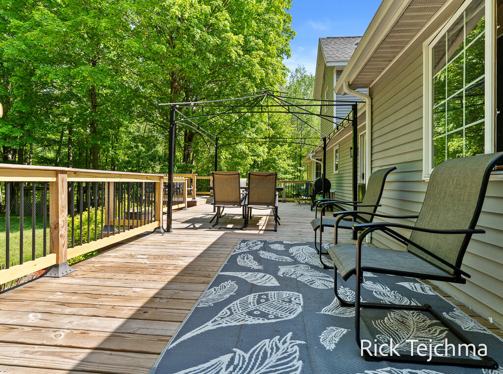 10345 Red Oak Ridge Property Photo 11