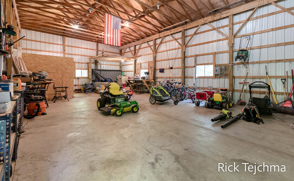 10345 Red Oak Ridge Property Photo 17