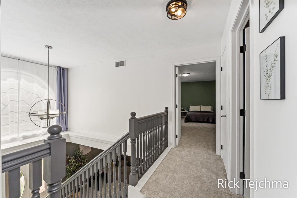 10345 Red Oak Ridge Property Photo 57
