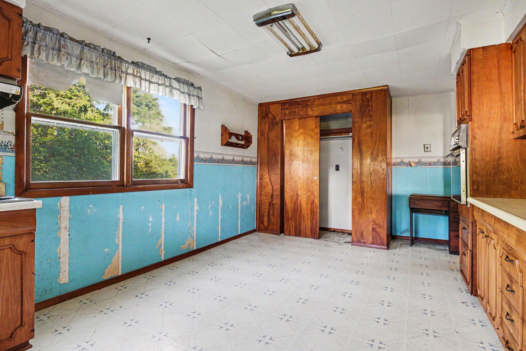 7854 Painter School Property Photo 14