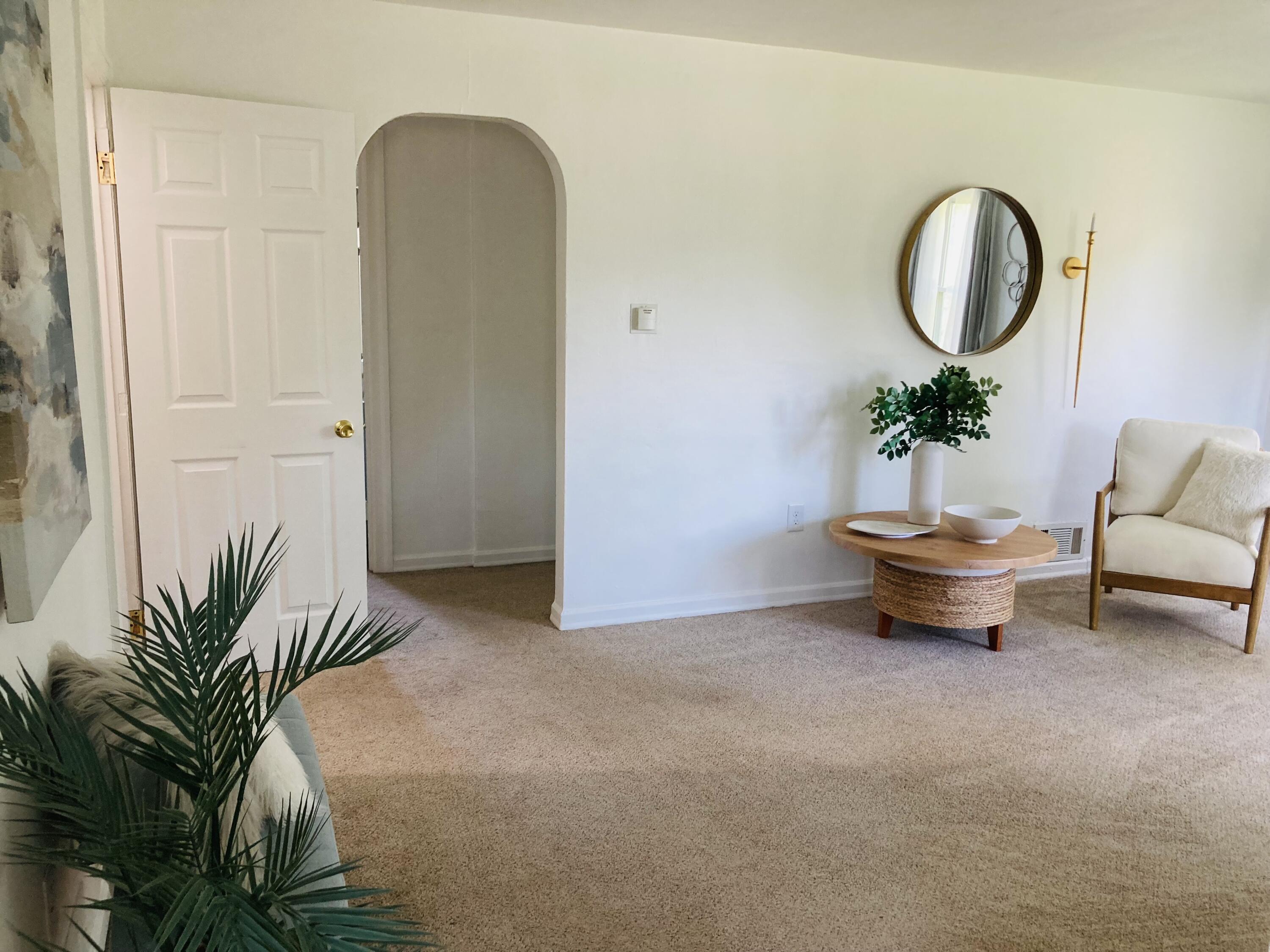 7052 E Drive N Property Photo 14