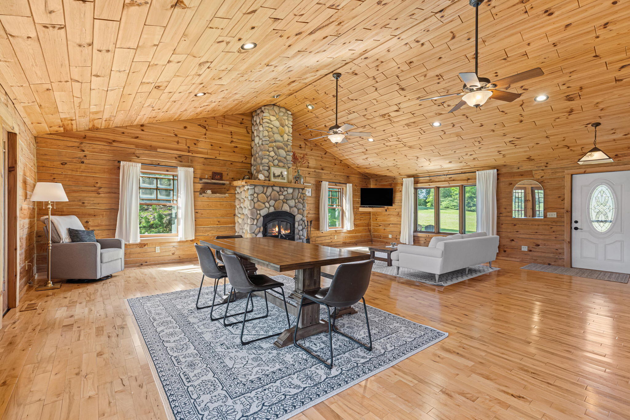15902 Penesal Road Property Photo 12
