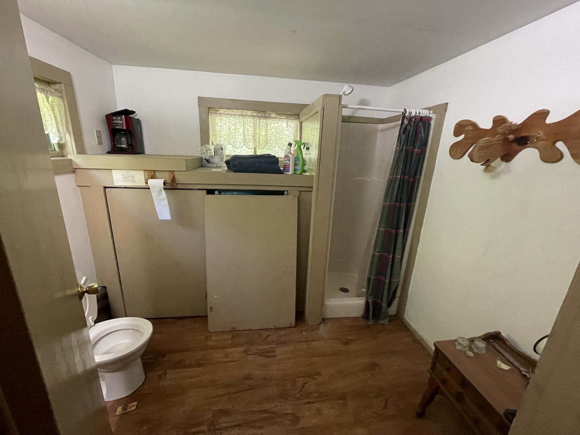 3495 Madison Road Property Photo 3