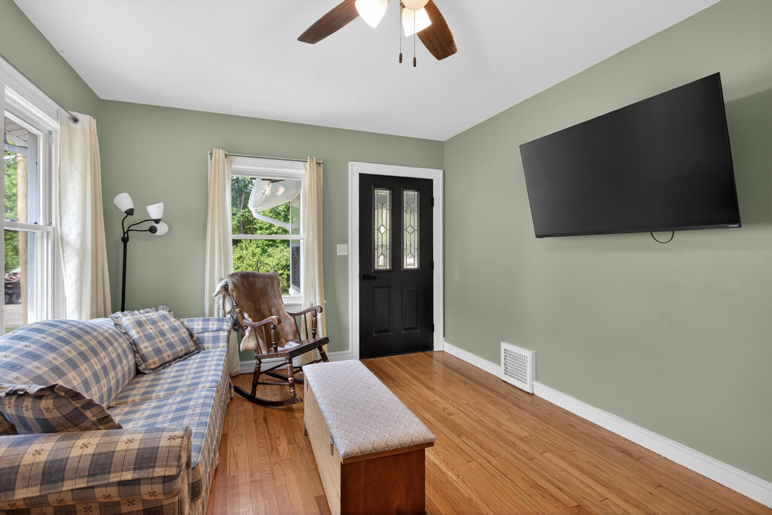 131 Park Drive Property Photo 9