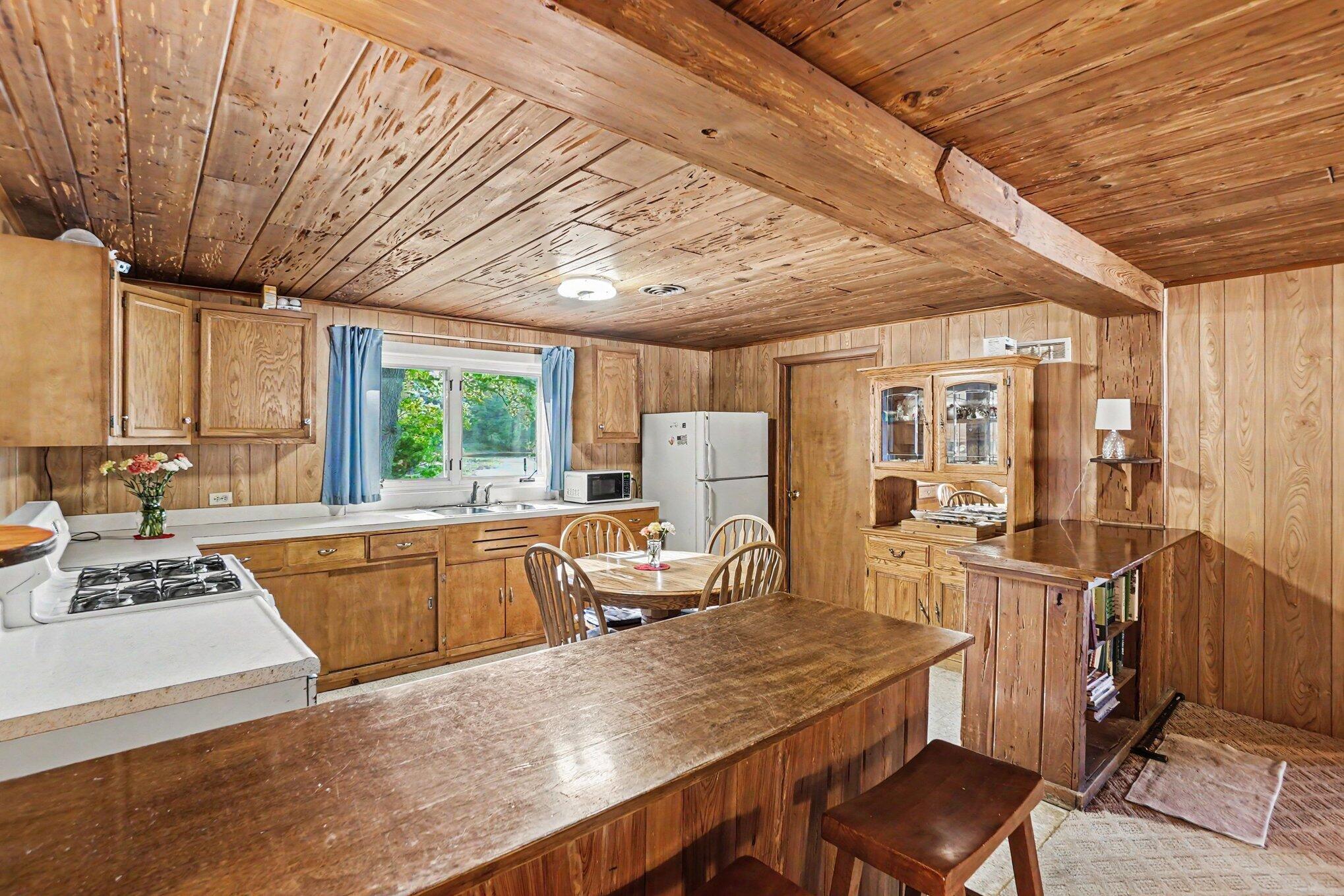 5207 E High Tower Lake Road Property Photo 12