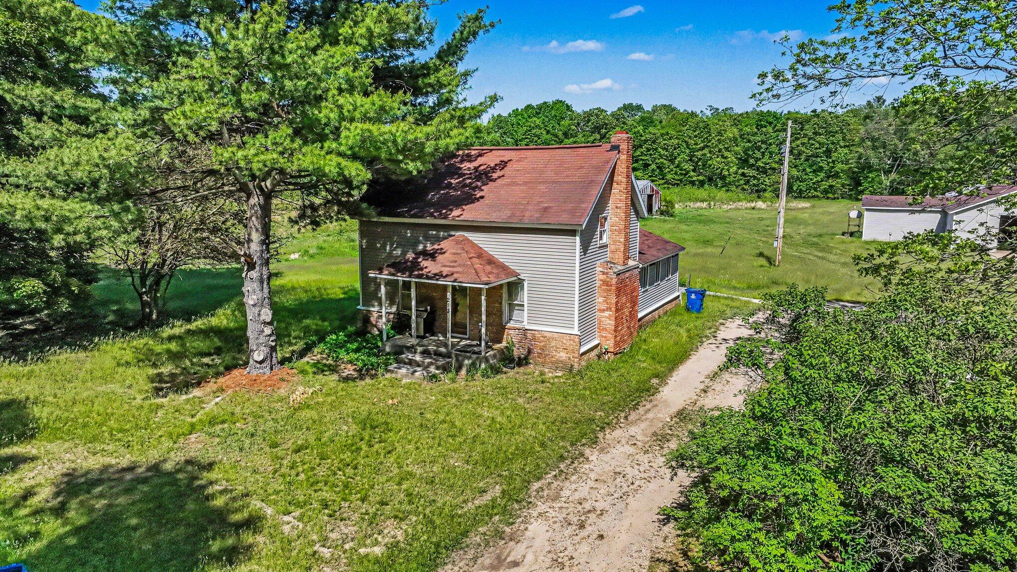 213 19th Street Property Photo 1