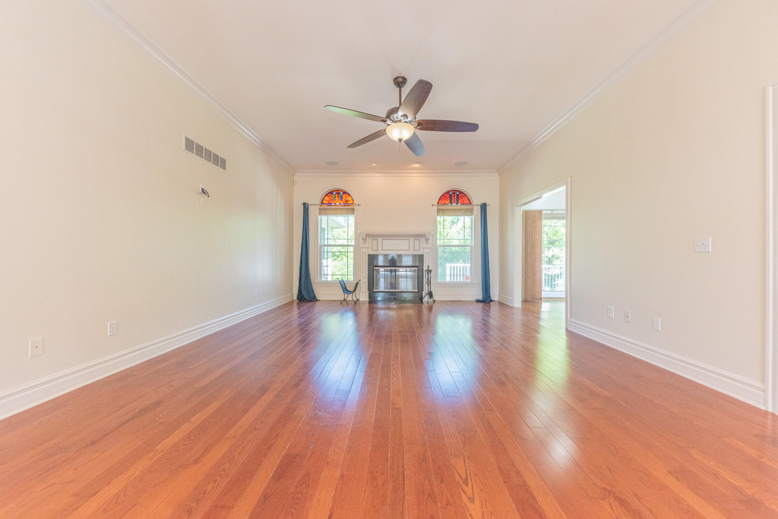 2243 Old Falls Drive Property Photo 14