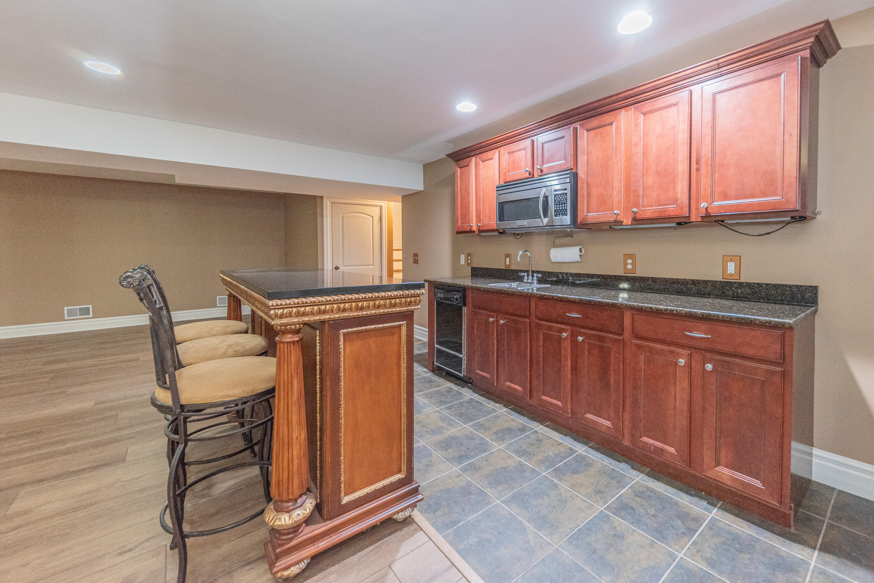 2243 Old Falls Drive Property Photo 45