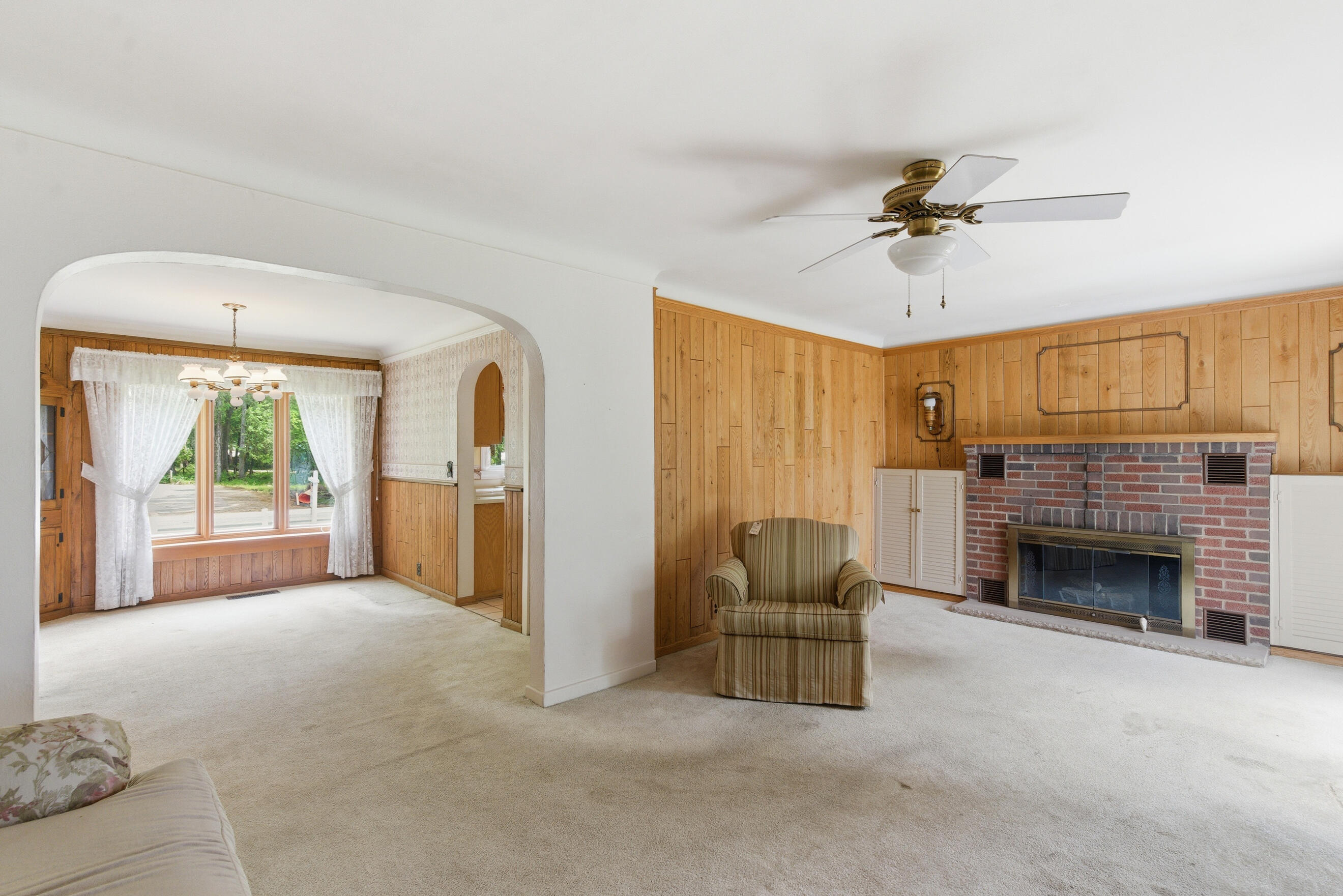 3624 E Shore Drive Property Photo 8
