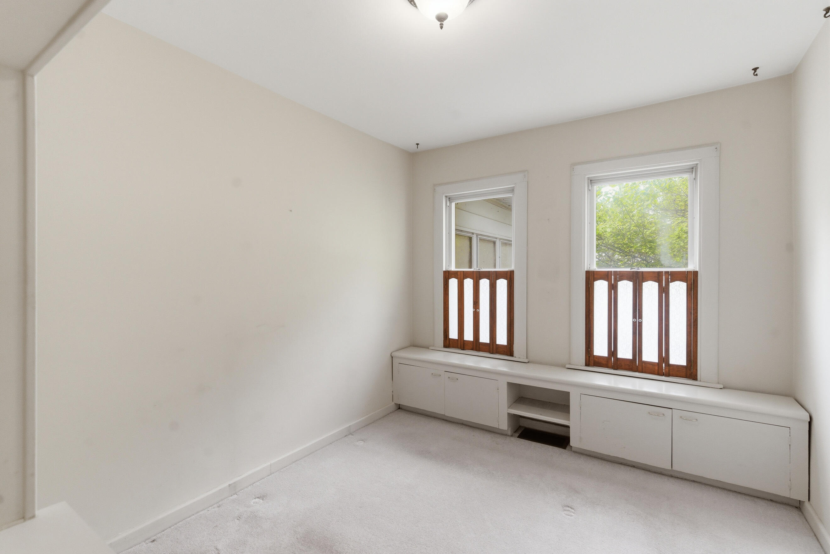 3624 E Shore Drive Property Photo 17