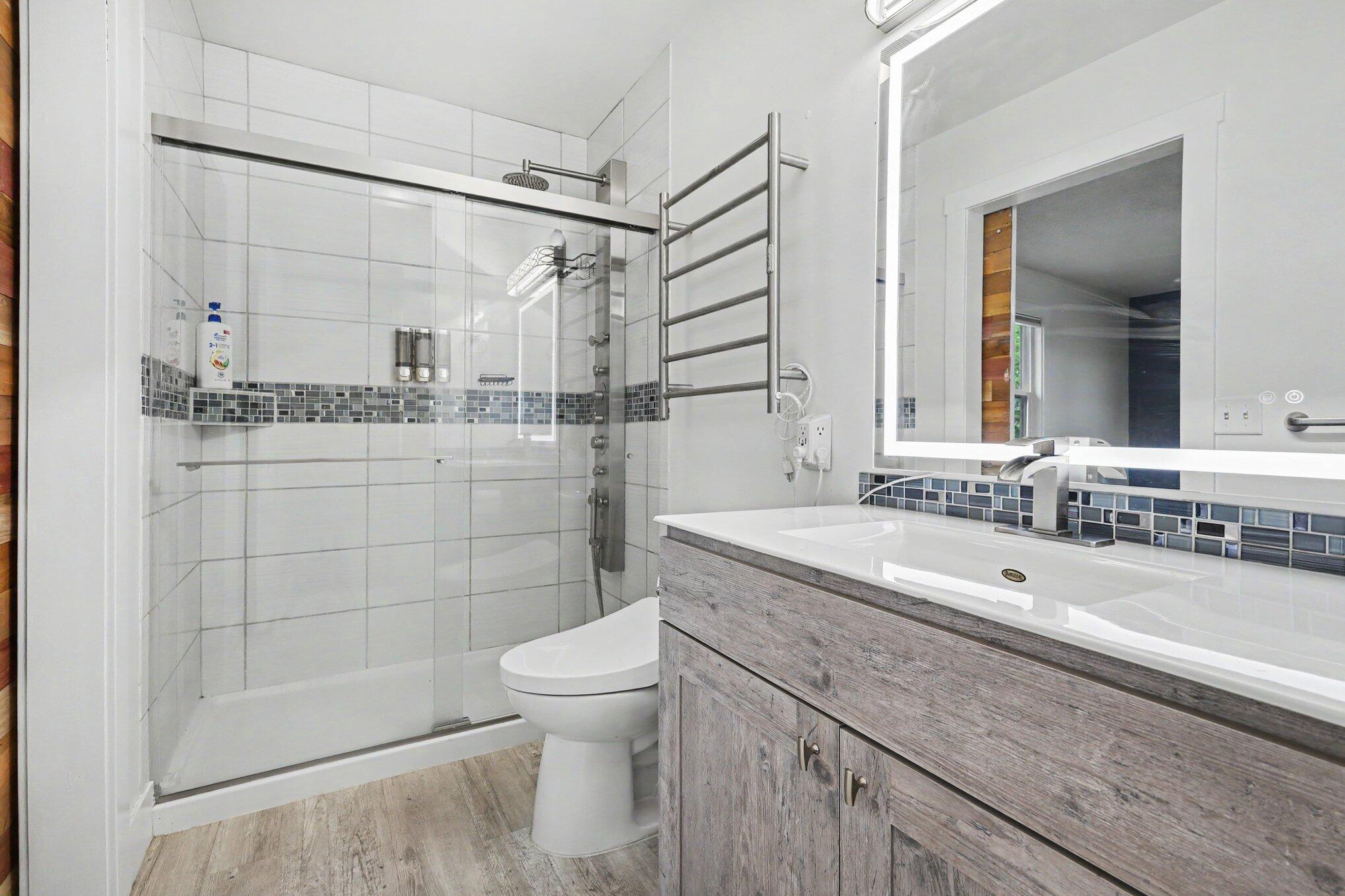 2865 S Patterson Road Property Photo 10