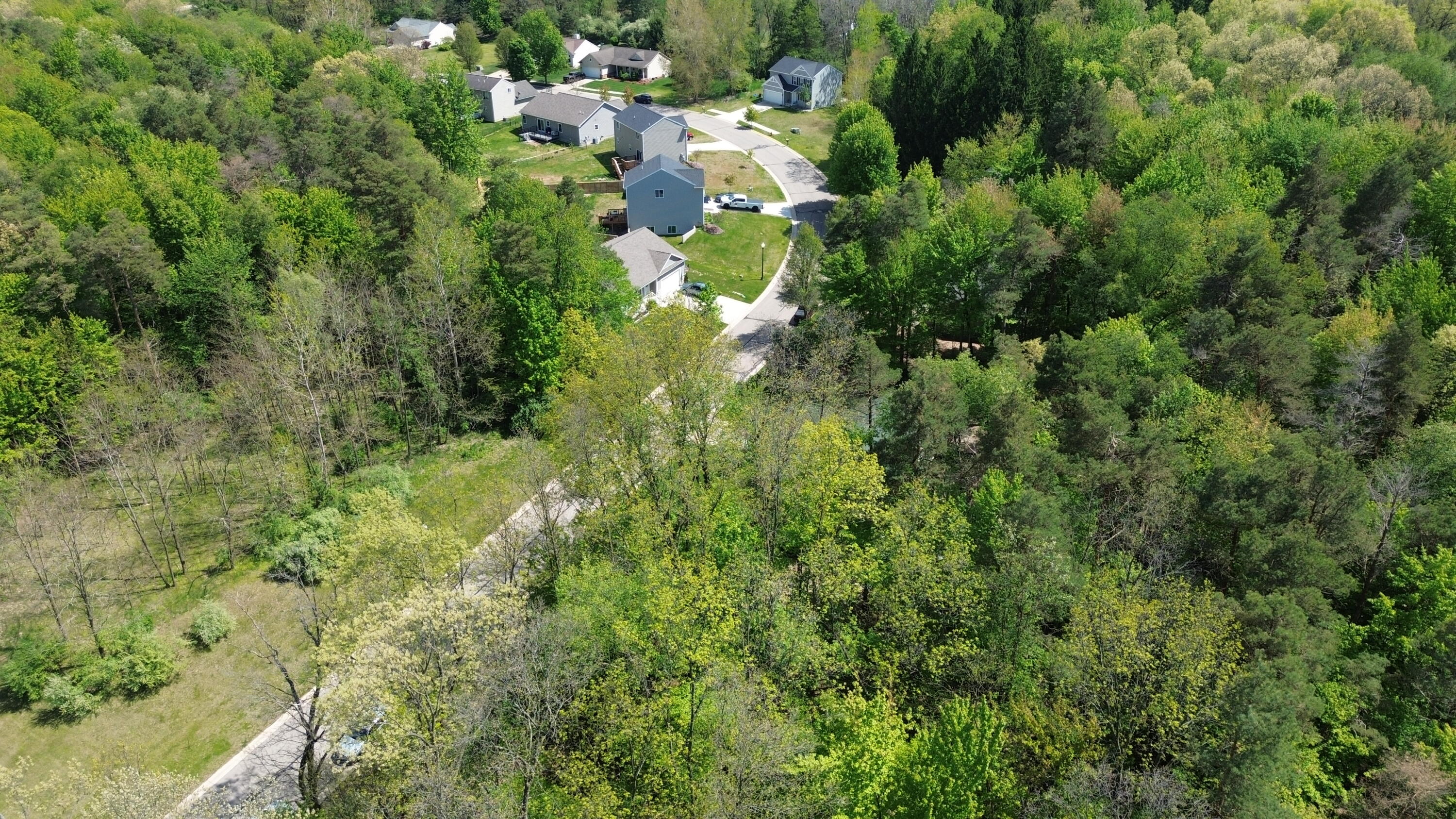 710 Glen Oak Drive Property Photo 13