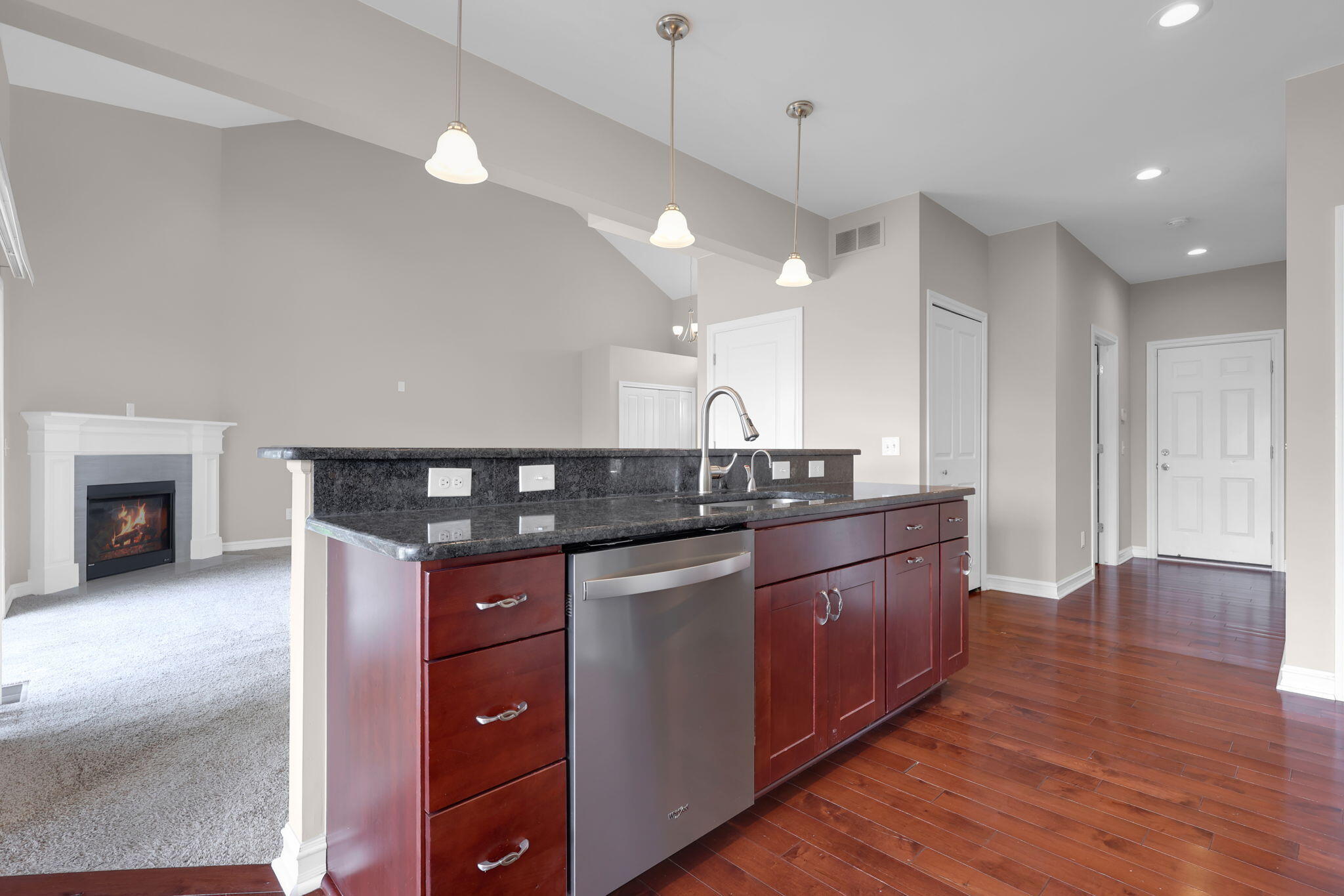 48484 Jefferson Avenue Property Photo 16