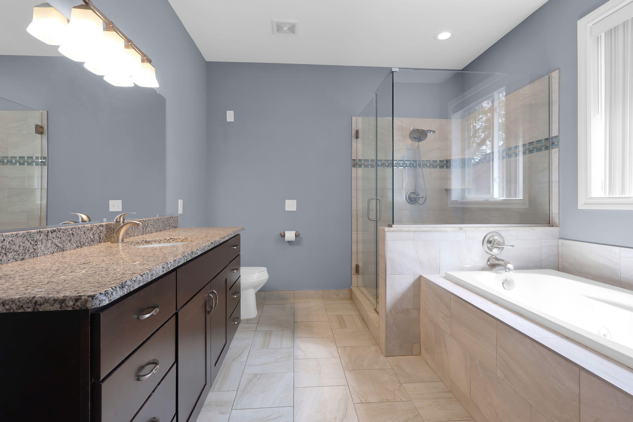 48484 Jefferson Avenue Property Photo 20