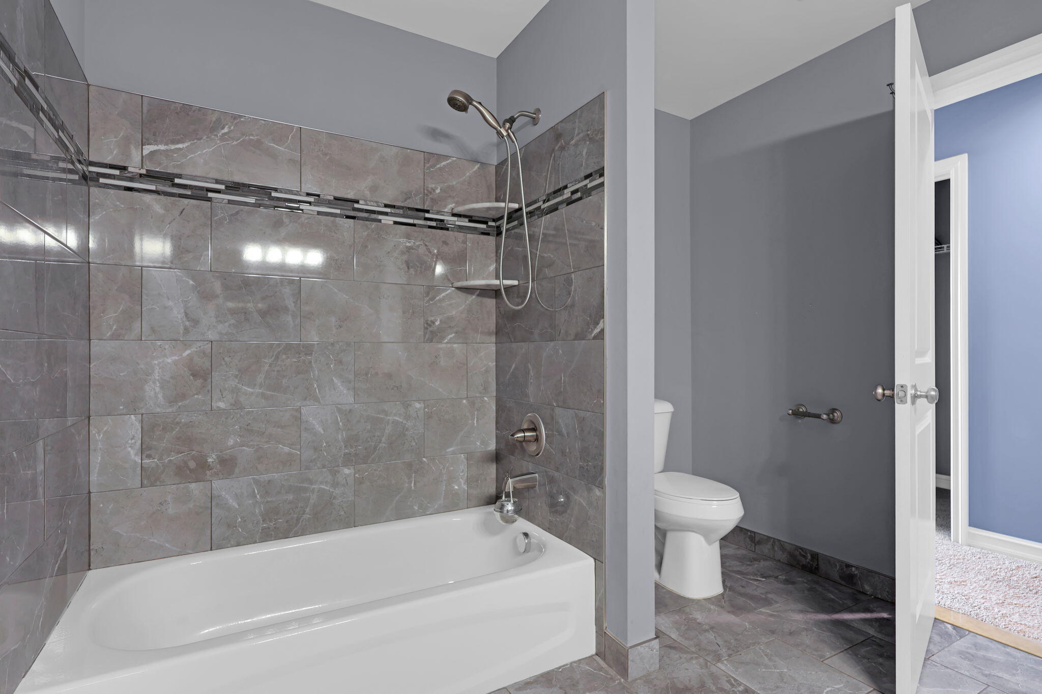 48484 Jefferson Avenue Property Photo 25