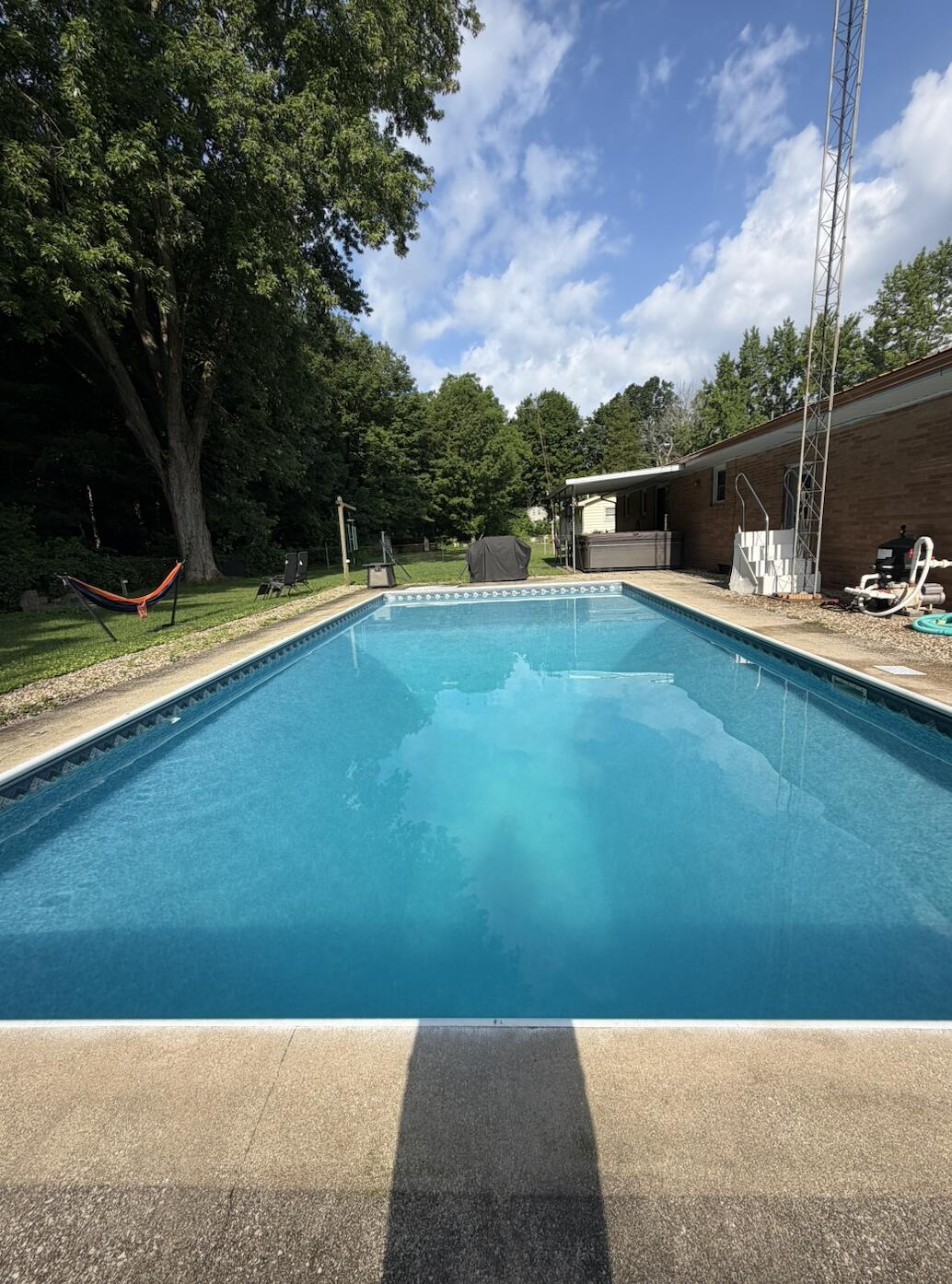 1846 Maple Lane Property Photo 2