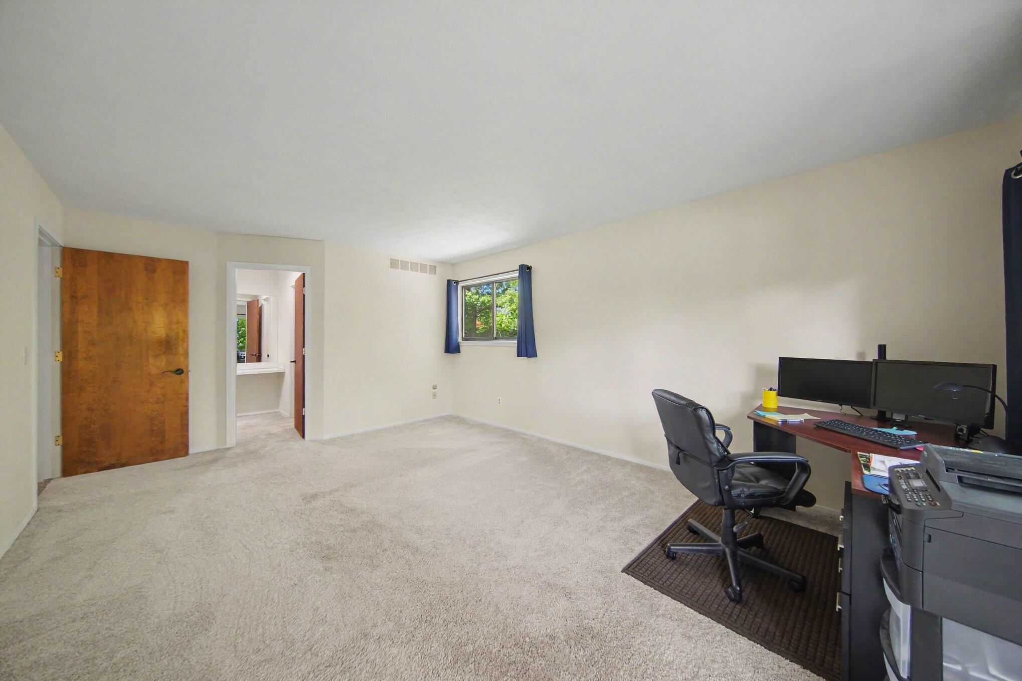 5181 Christine Court Property Photo 21