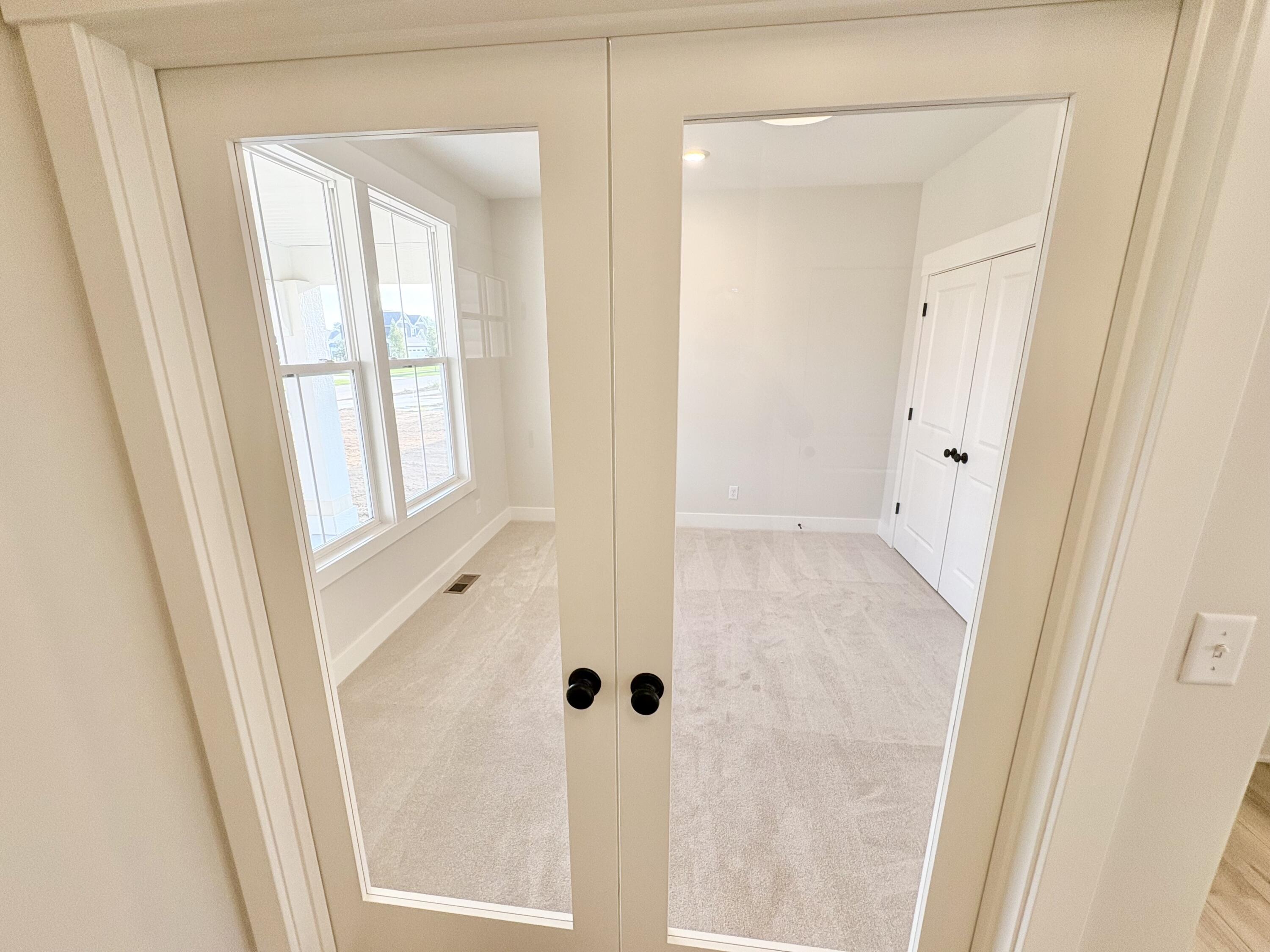 3348 Penn Station Drive Property Photo 16