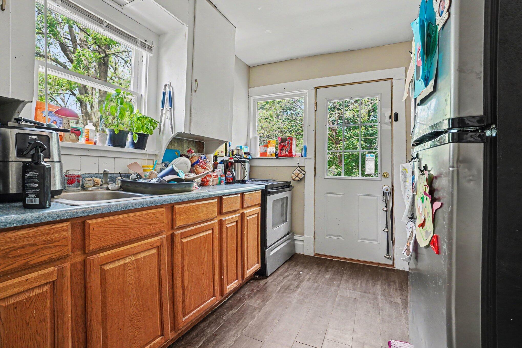 1726-1728 Commonwealth Avenue Property Photo 6