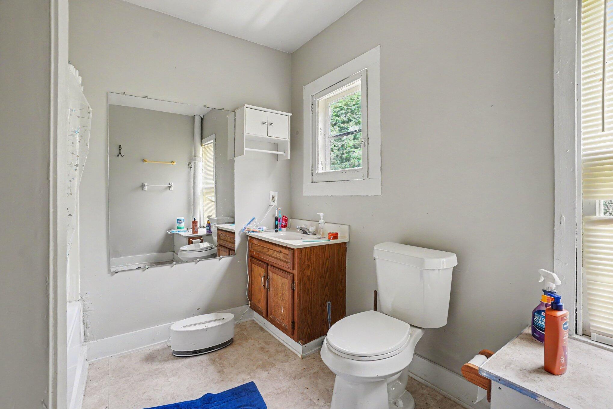 1726-1728 Commonwealth Avenue Property Photo 12