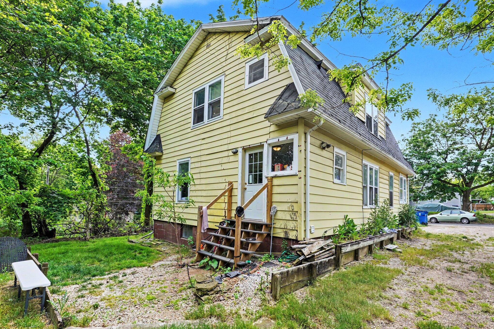 1726-1728 Commonwealth Avenue Property Photo 21