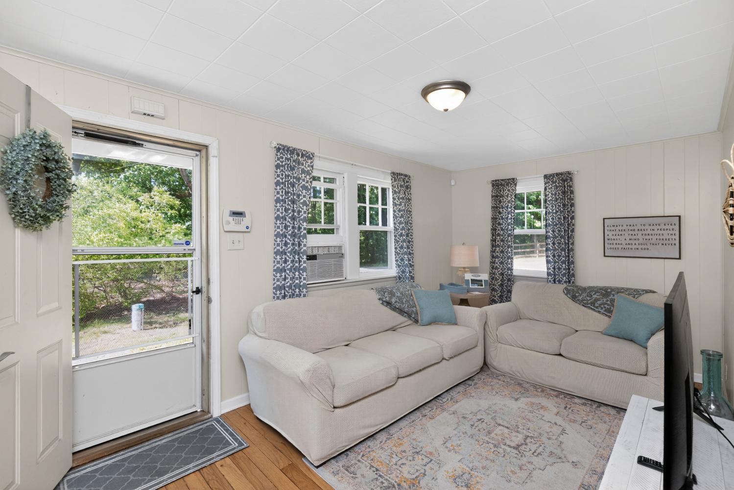 69259 Sunset Boulevard Property Photo 6
