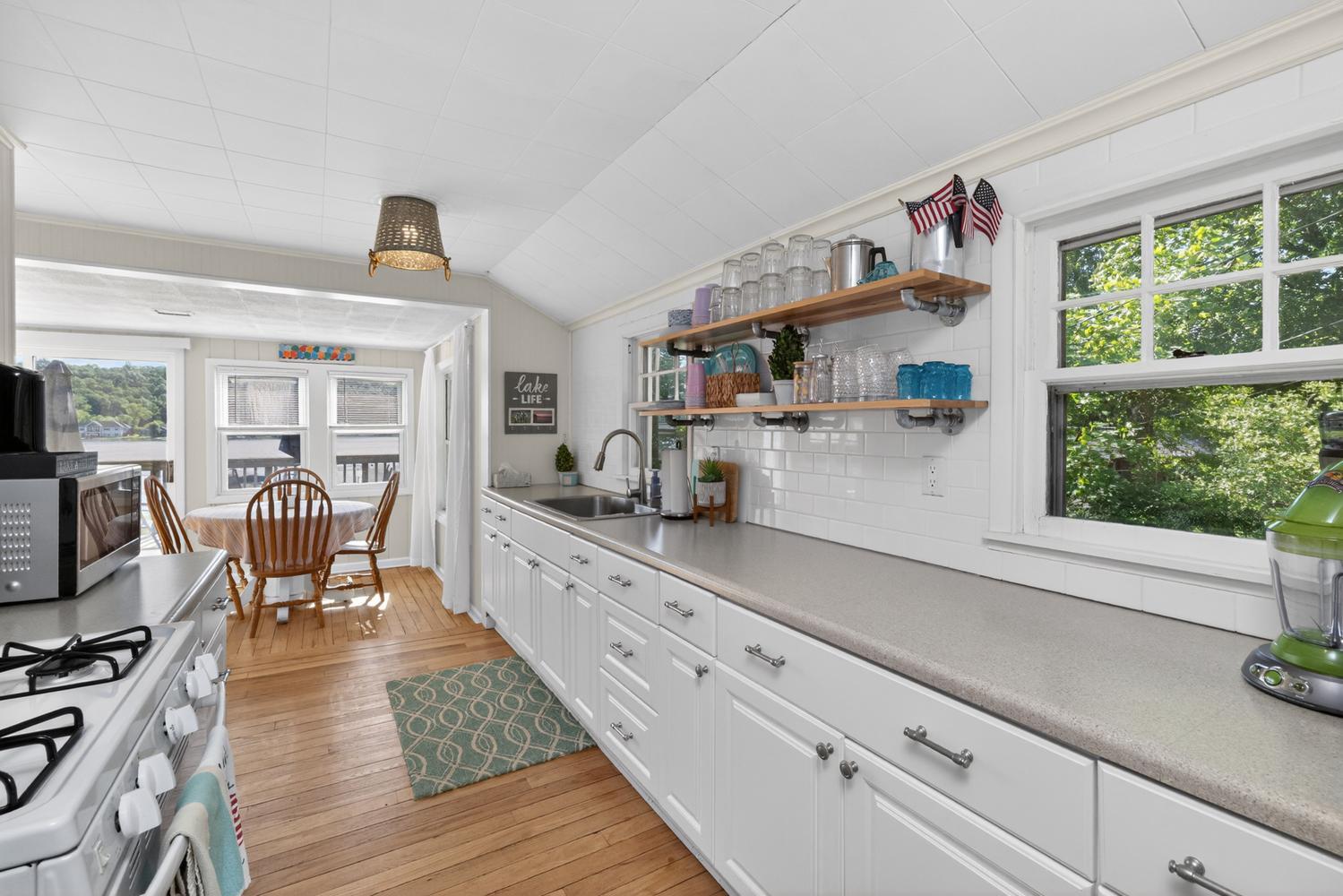 69259 Sunset Boulevard Property Photo 11