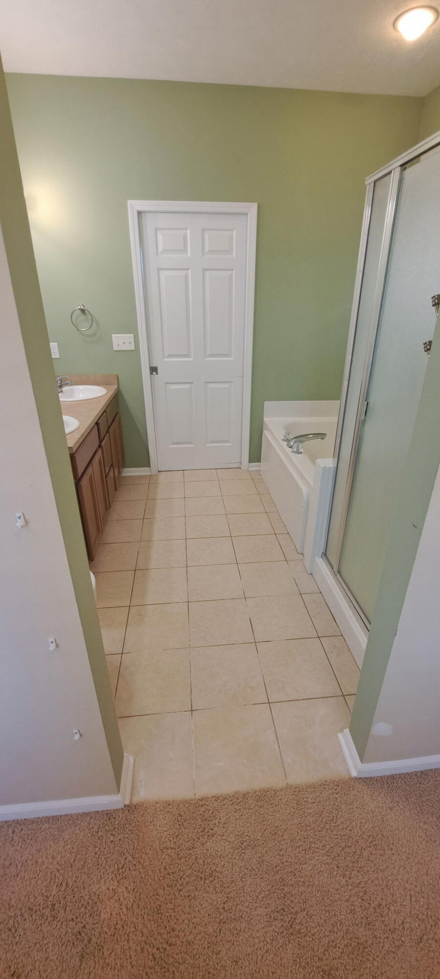 573 Brownstone Street Property Photo 20
